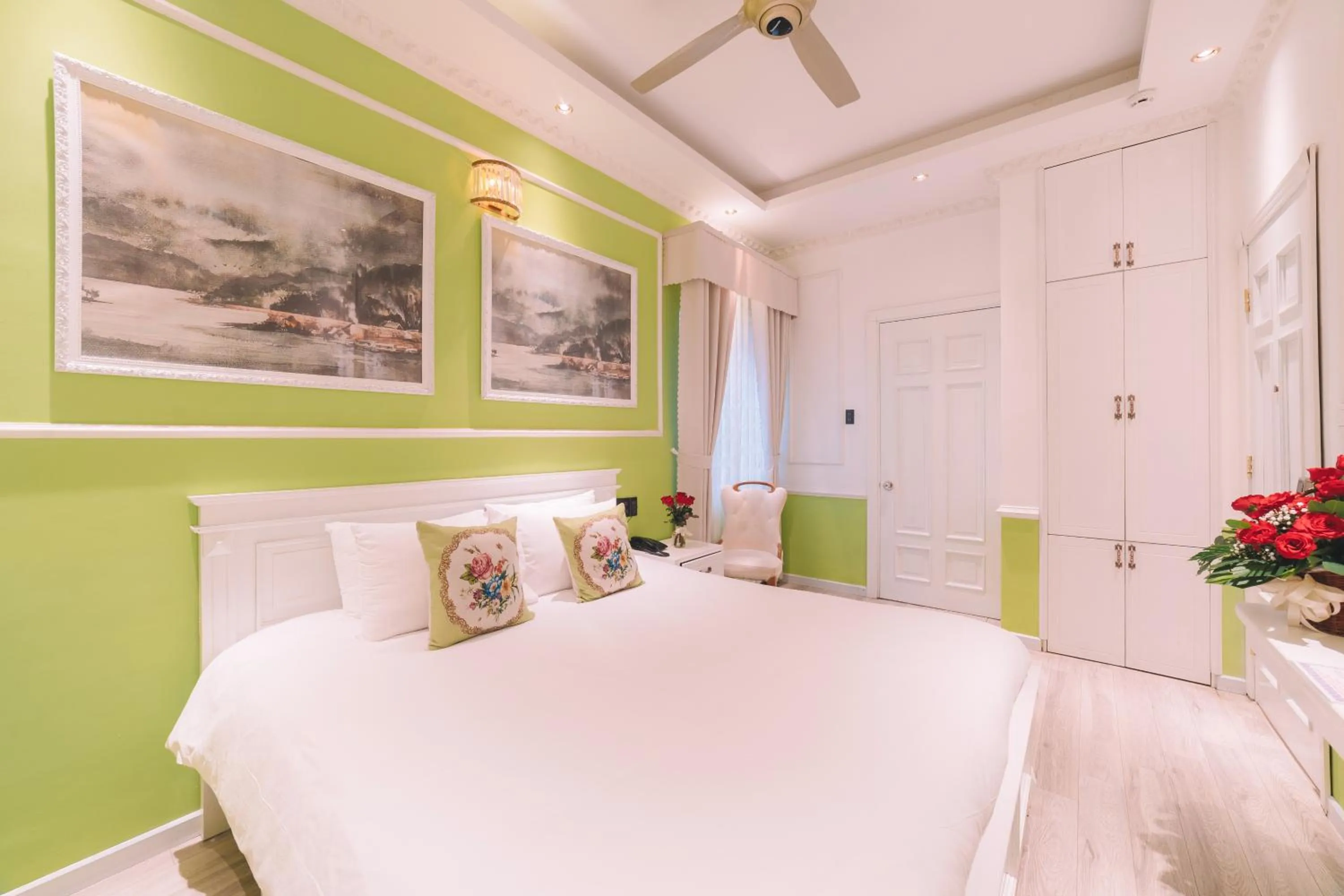 Bed in Dalat Boutique Hotel