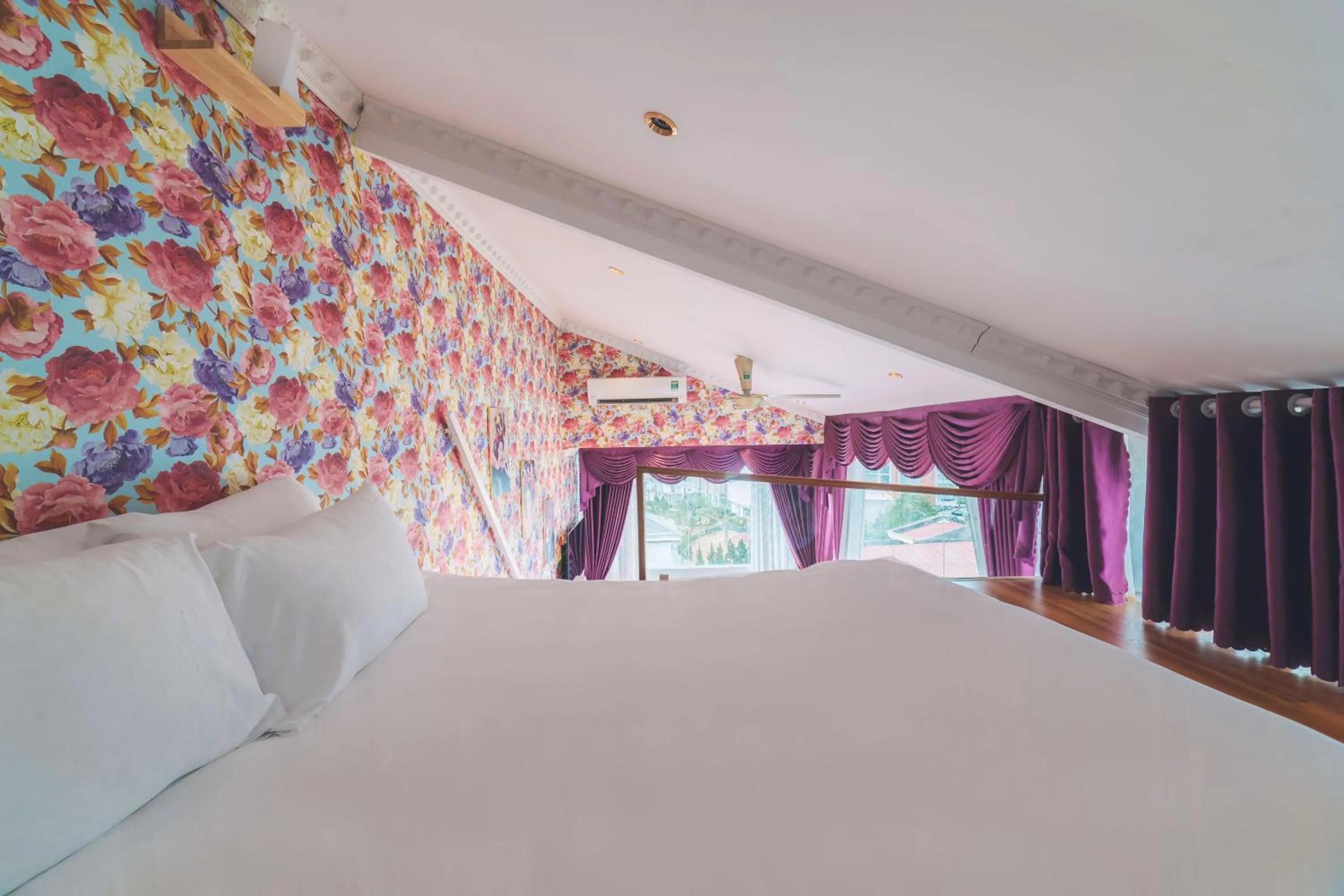 Bed in Dalat Boutique Hotel