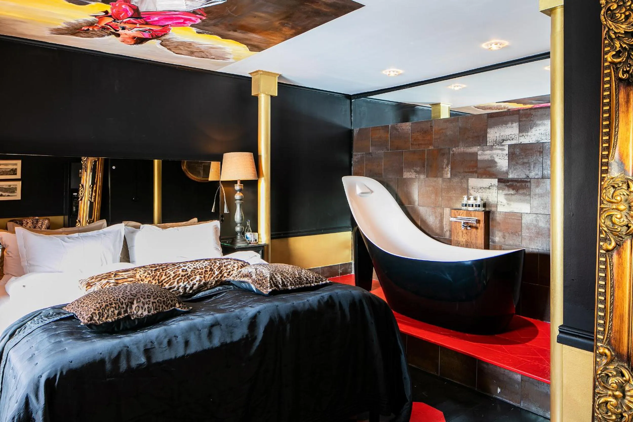 Coffee/tea facilities, Bed in Bomans Hotell i Trosa