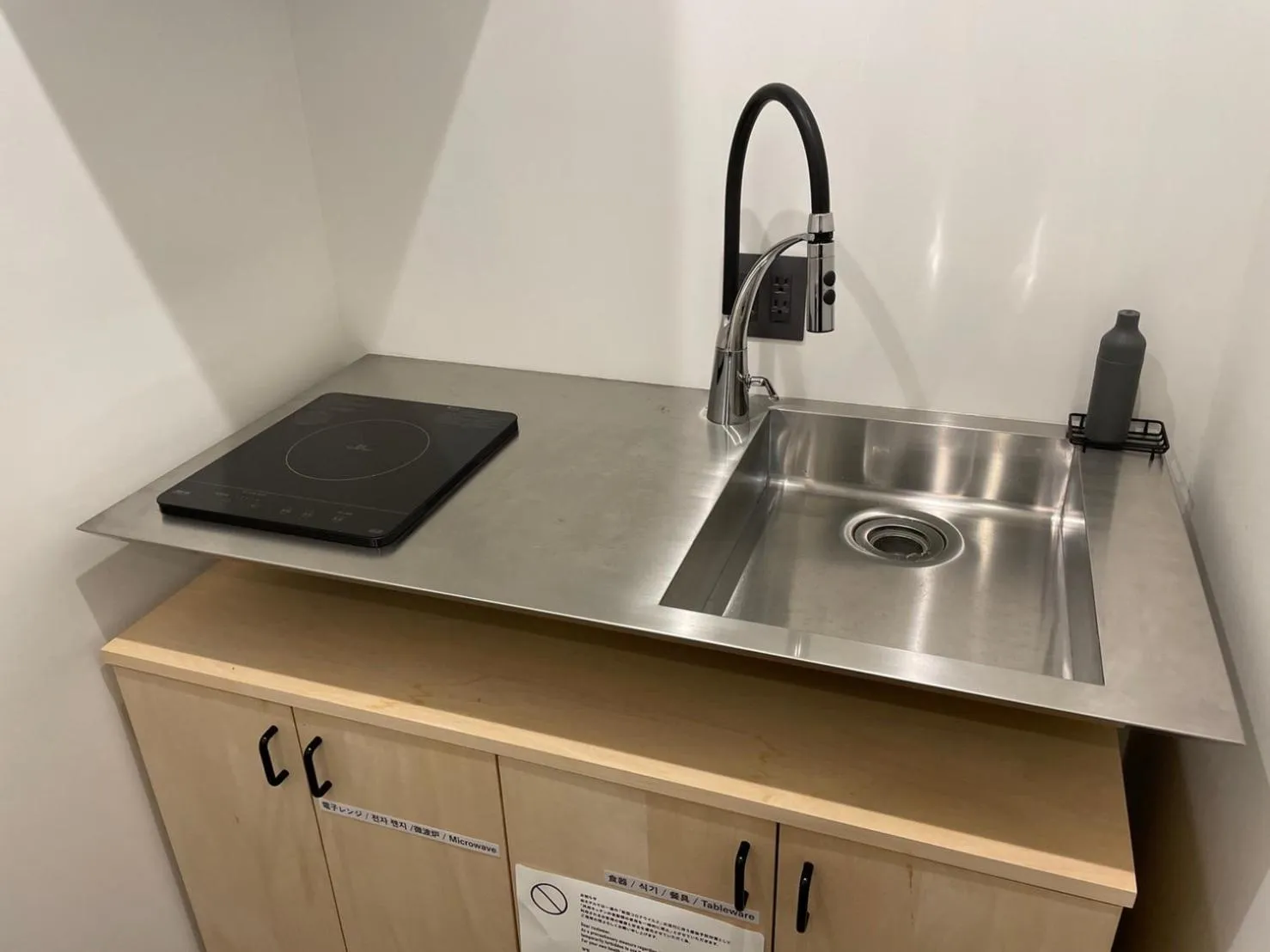 Kitchen or kitchenette in ZONK HOTEL Haruyoshi