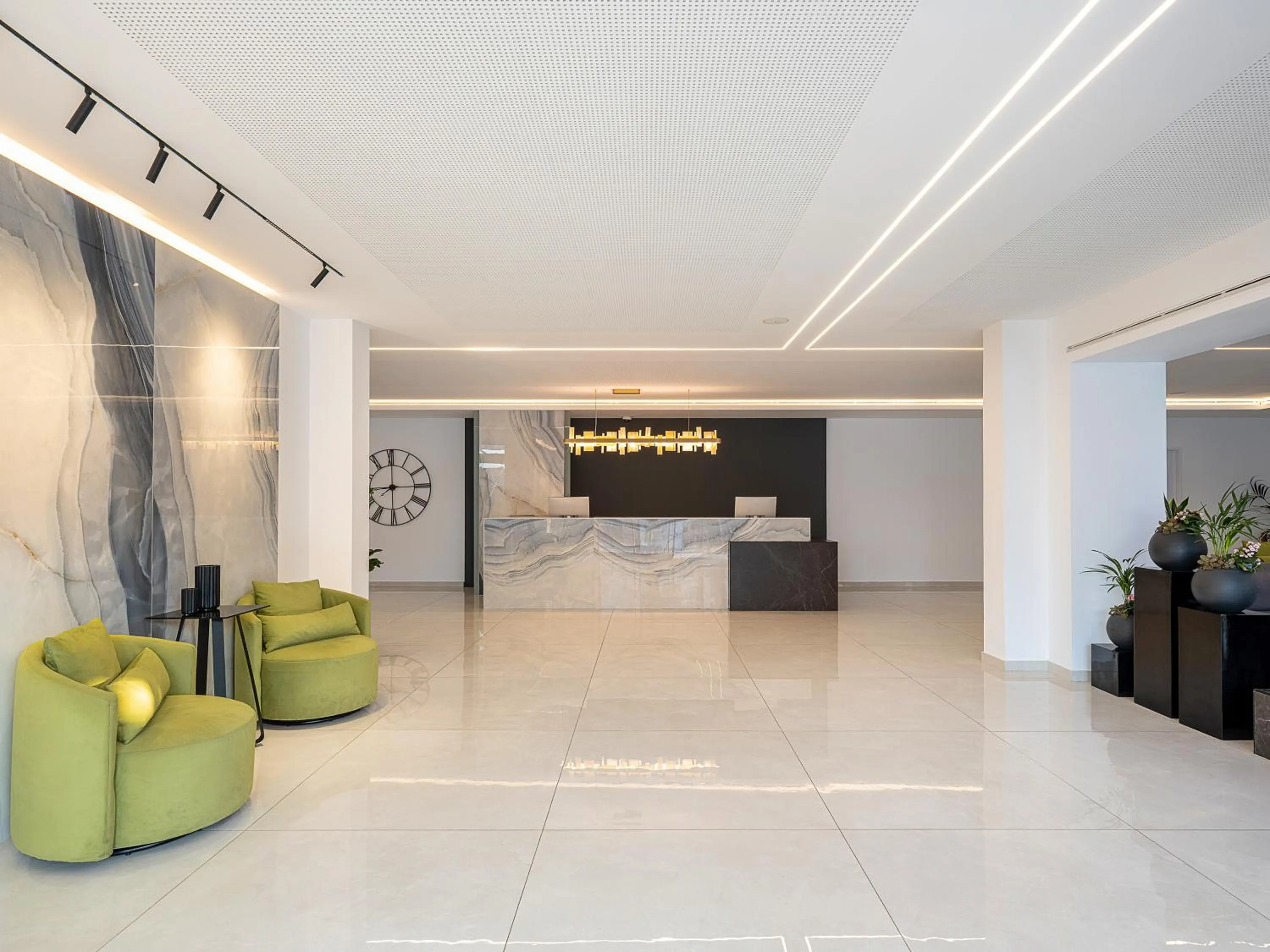 Lobby or reception in Porto Platanias Village Resort