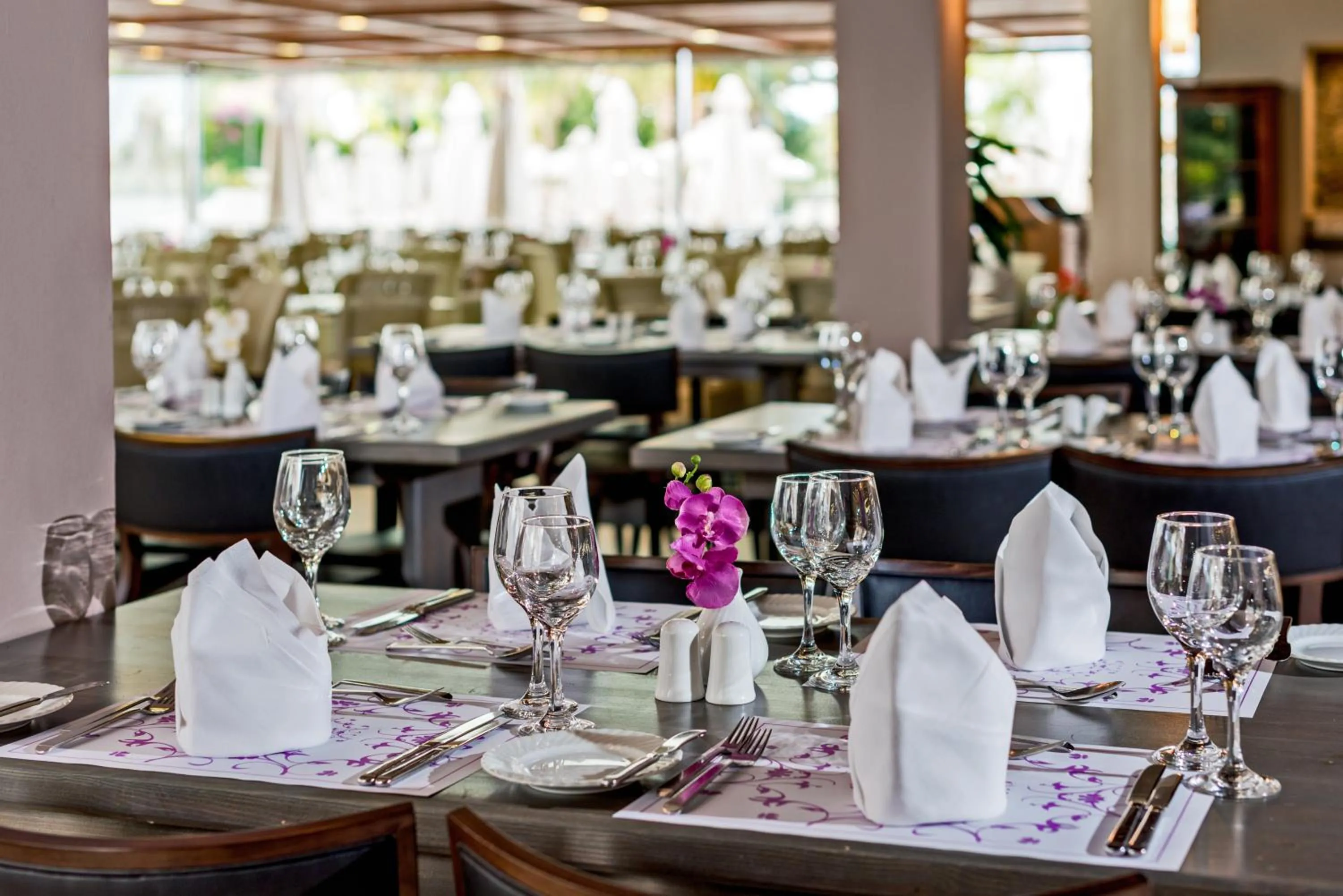 Restaurant/places to eat in Porto Platanias Village Resort