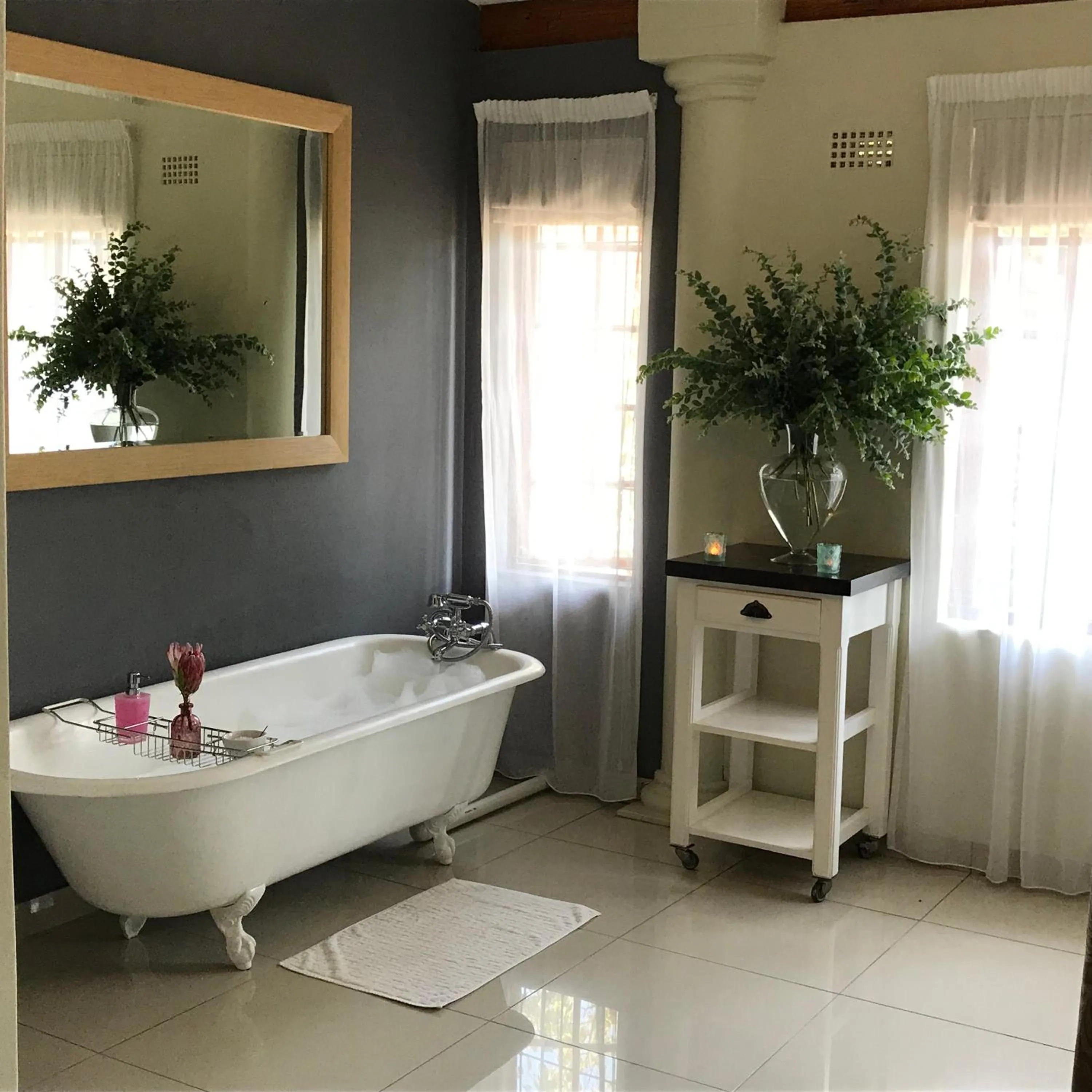 Bathroom in Bishops GuestHouse