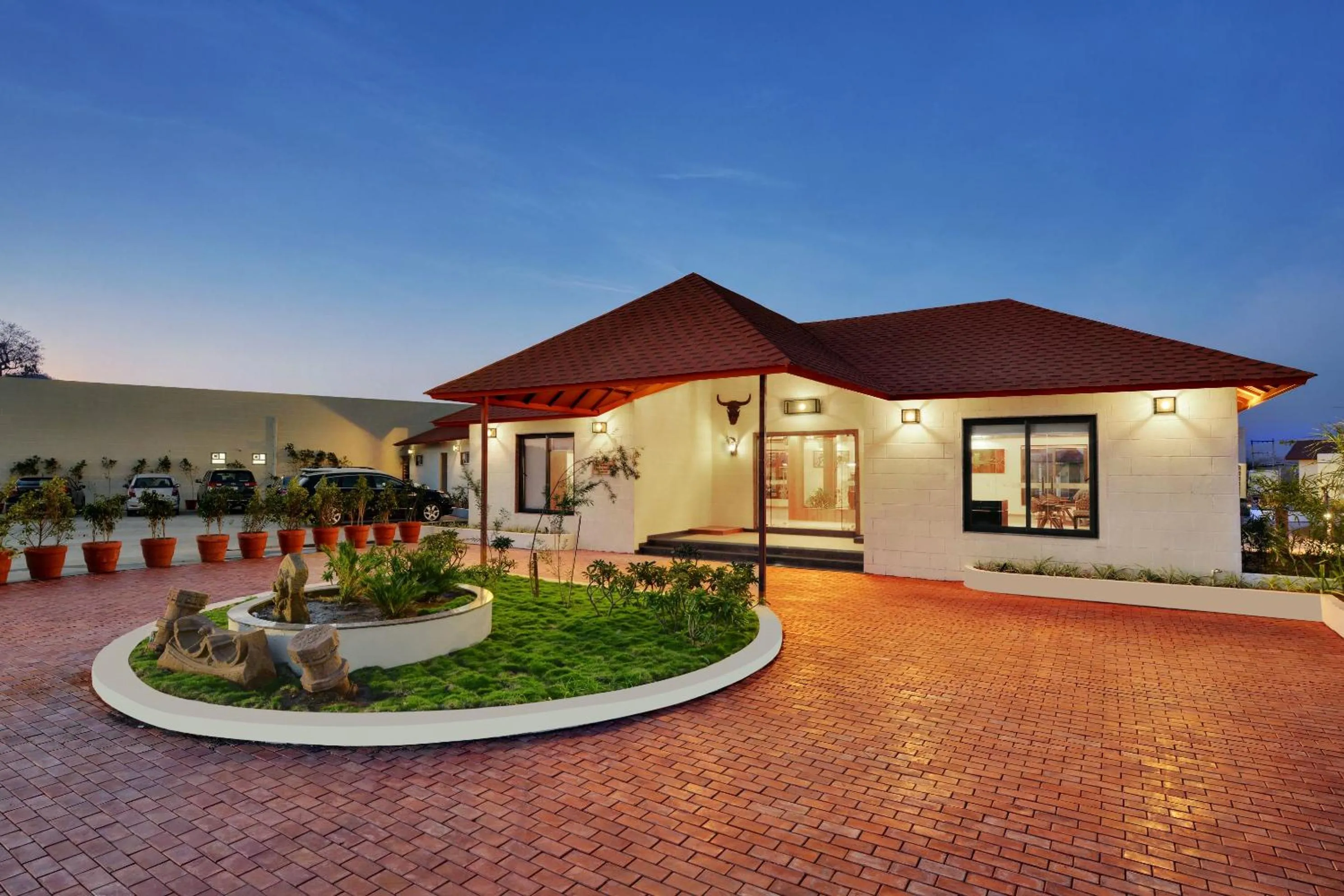 Property building in The Fern Sattva Resort - Polo Forest