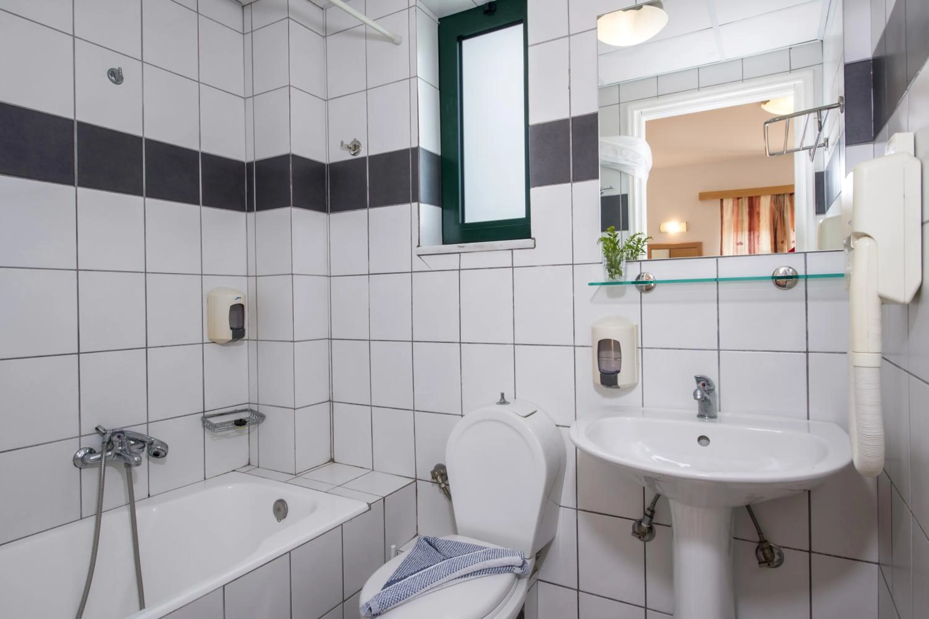 Bathroom in Kambos Village