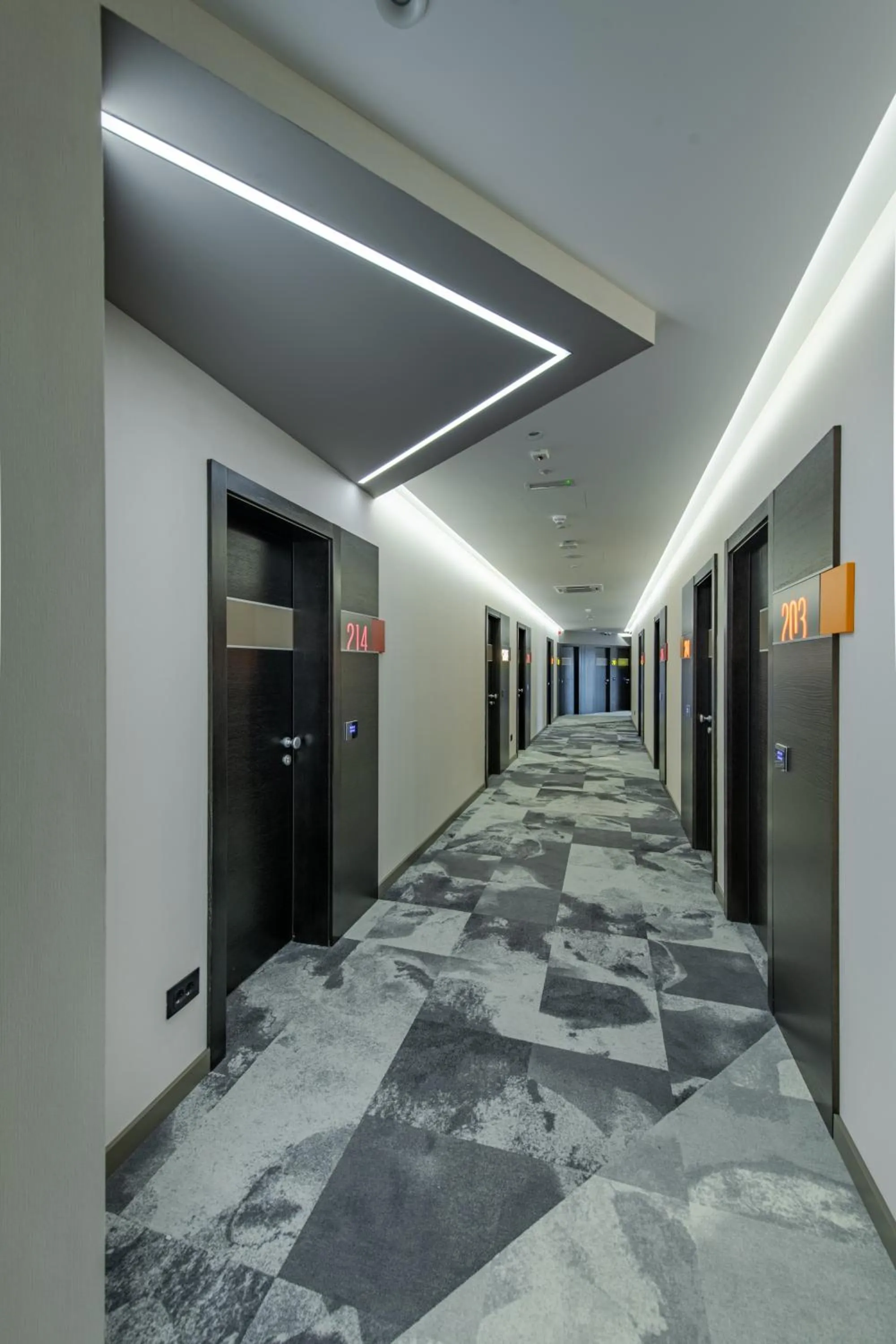 Facade/entrance in Hotel Ženeva Lux