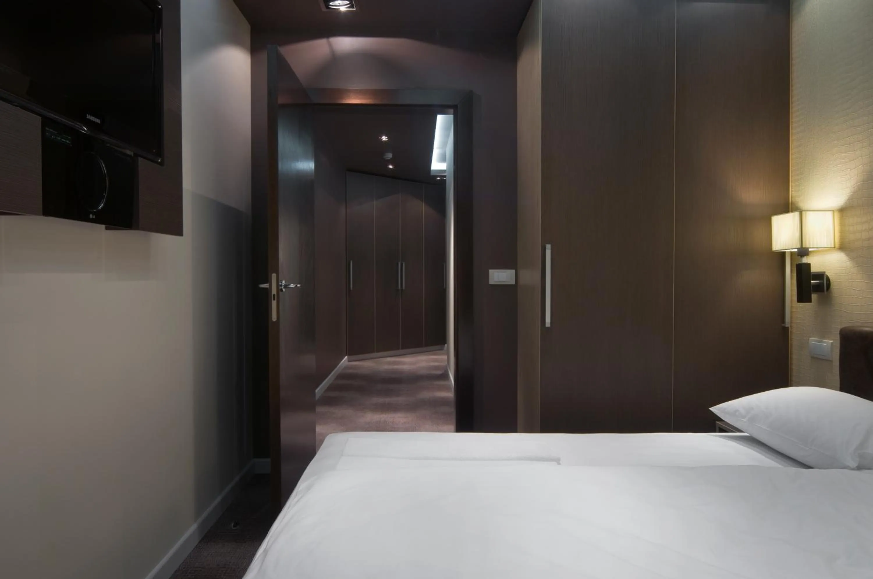 Bedroom, Bed in Hotel Ženeva Lux