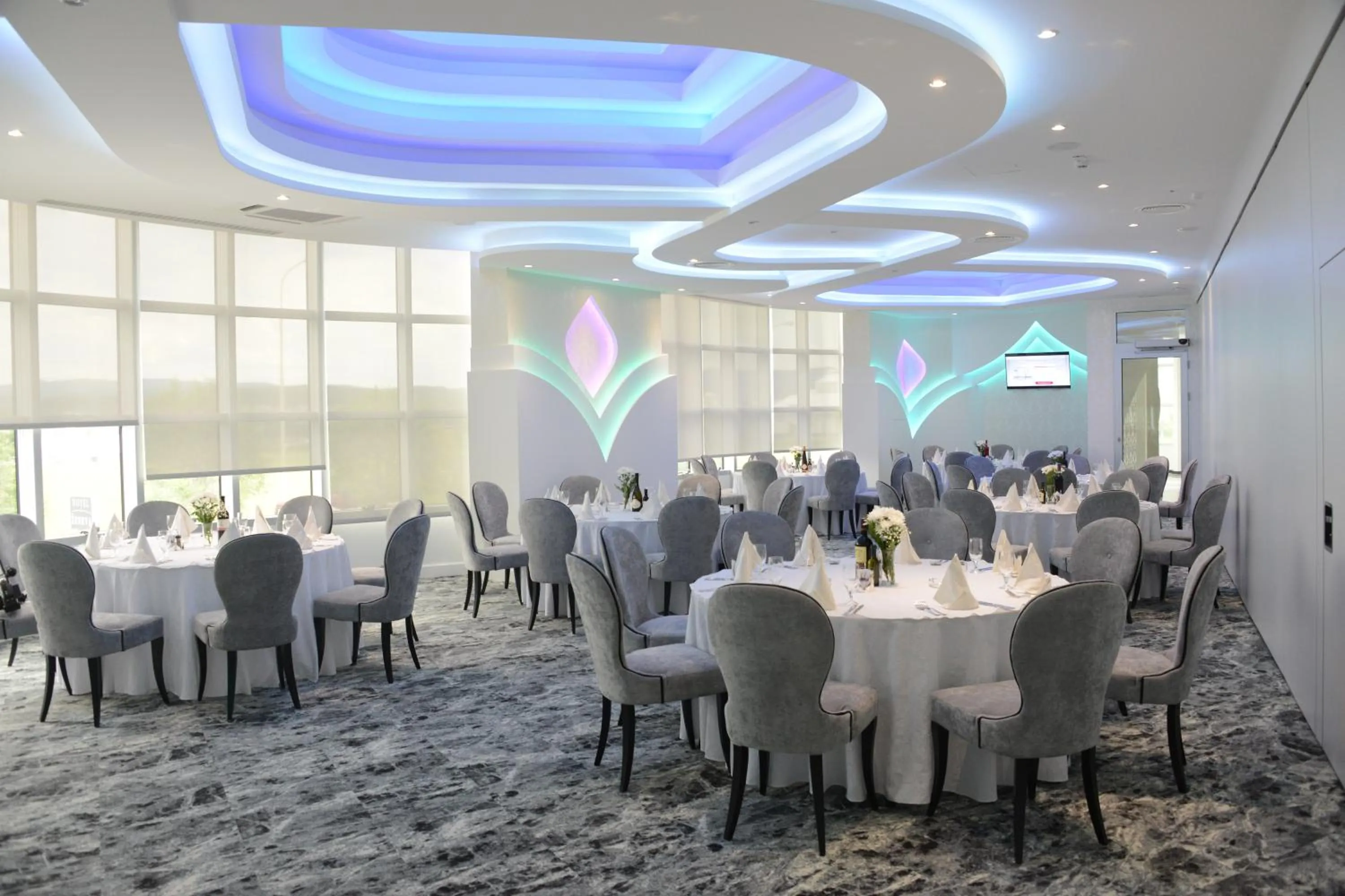 Restaurant/places to eat in Hotel Ženeva Lux