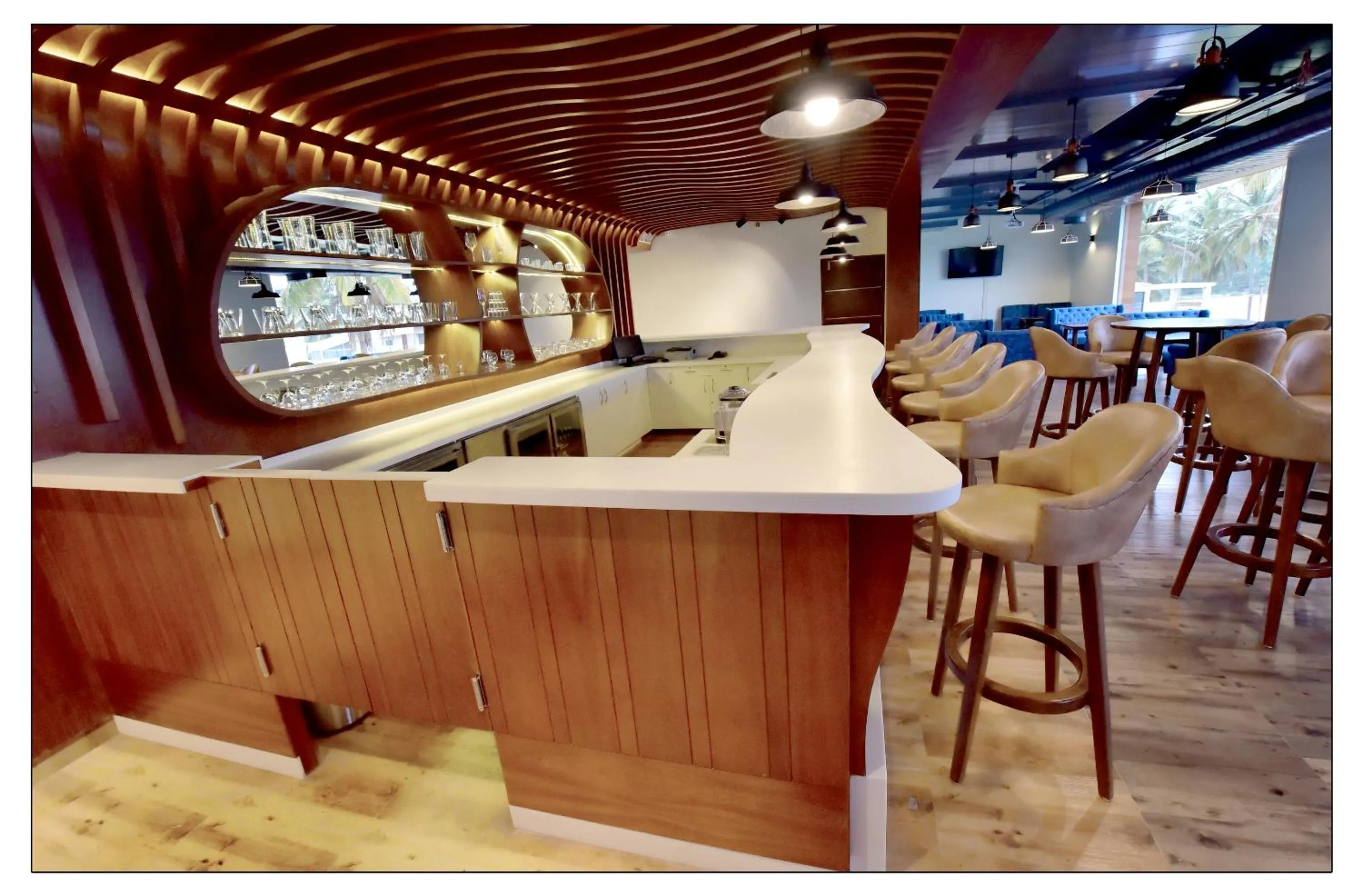 Lounge or bar in Royal Lotus View Resotel