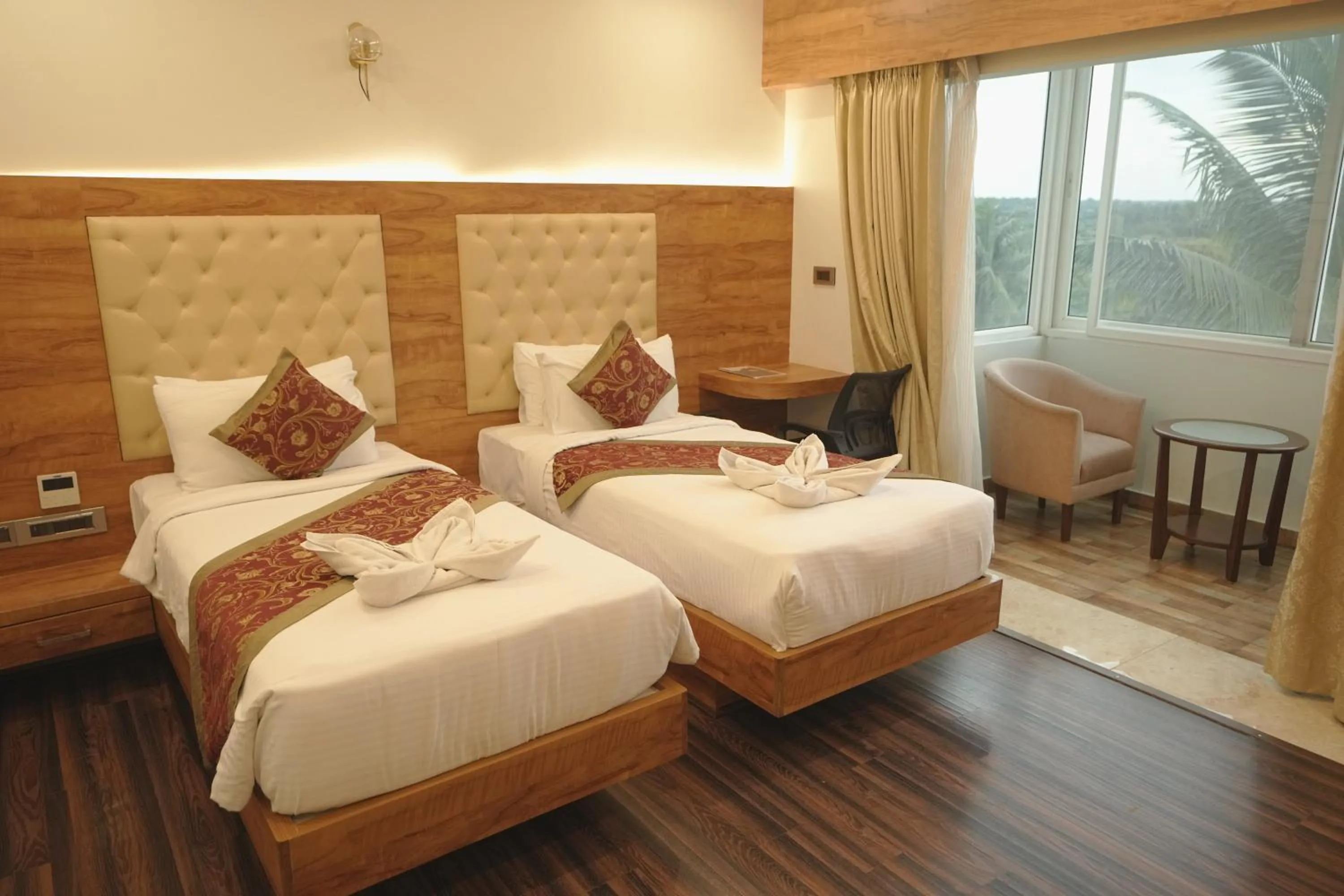 Bed in Royal Lotus View Resotel