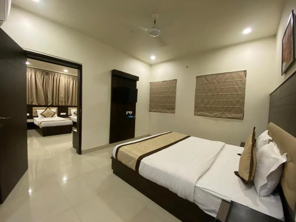 Bed in HOTEL ANNAPURNA