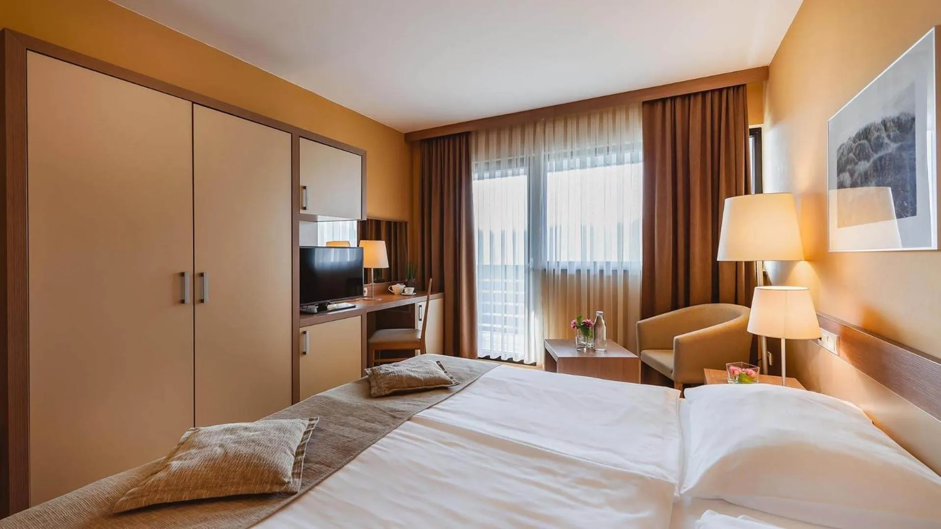 Bed in Terme Olimia - Hotel Breza