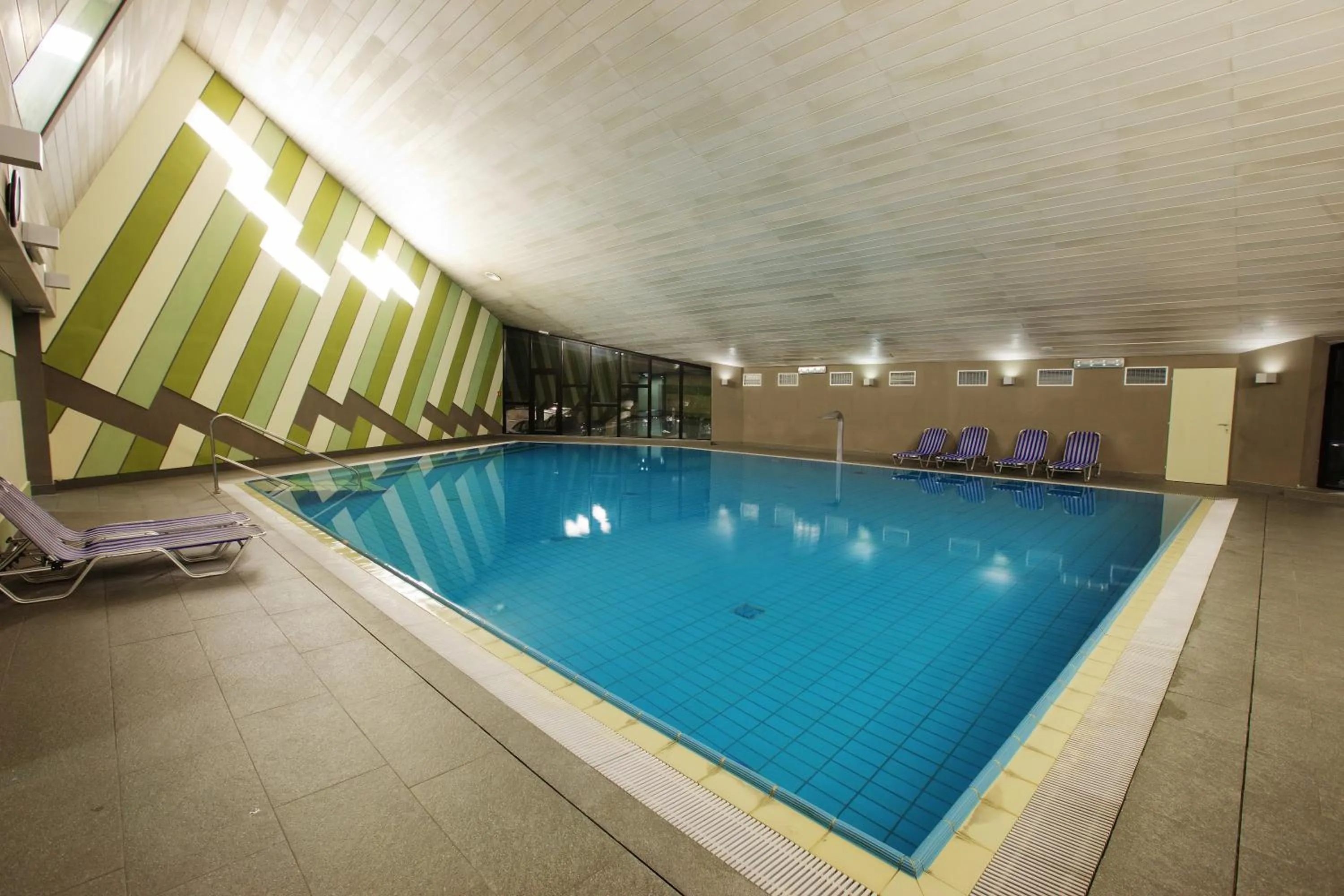 Swimming pool in Terme Olimia - Hotel Breza