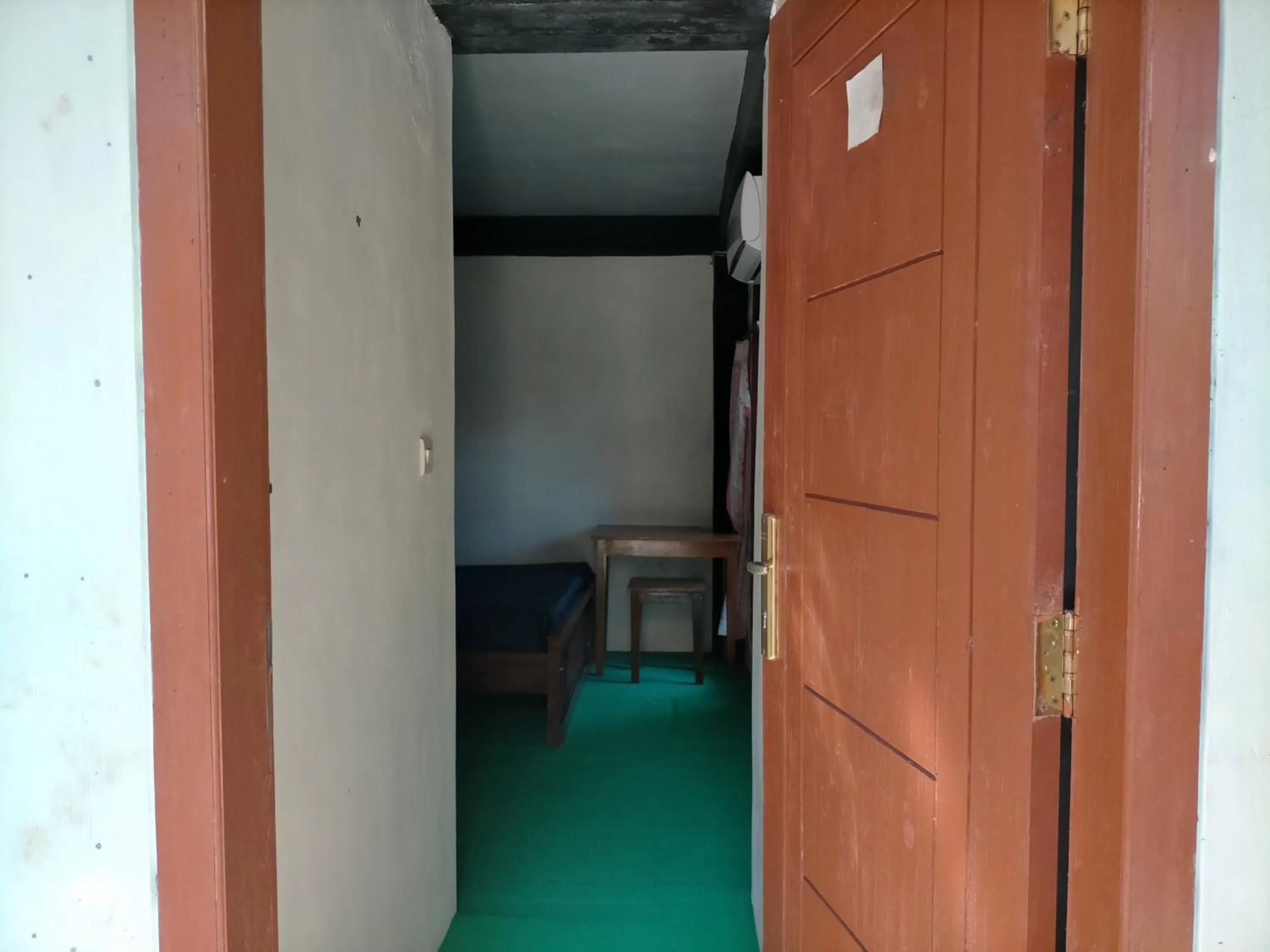 Bedroom in Cheap Inn Banyuwangi