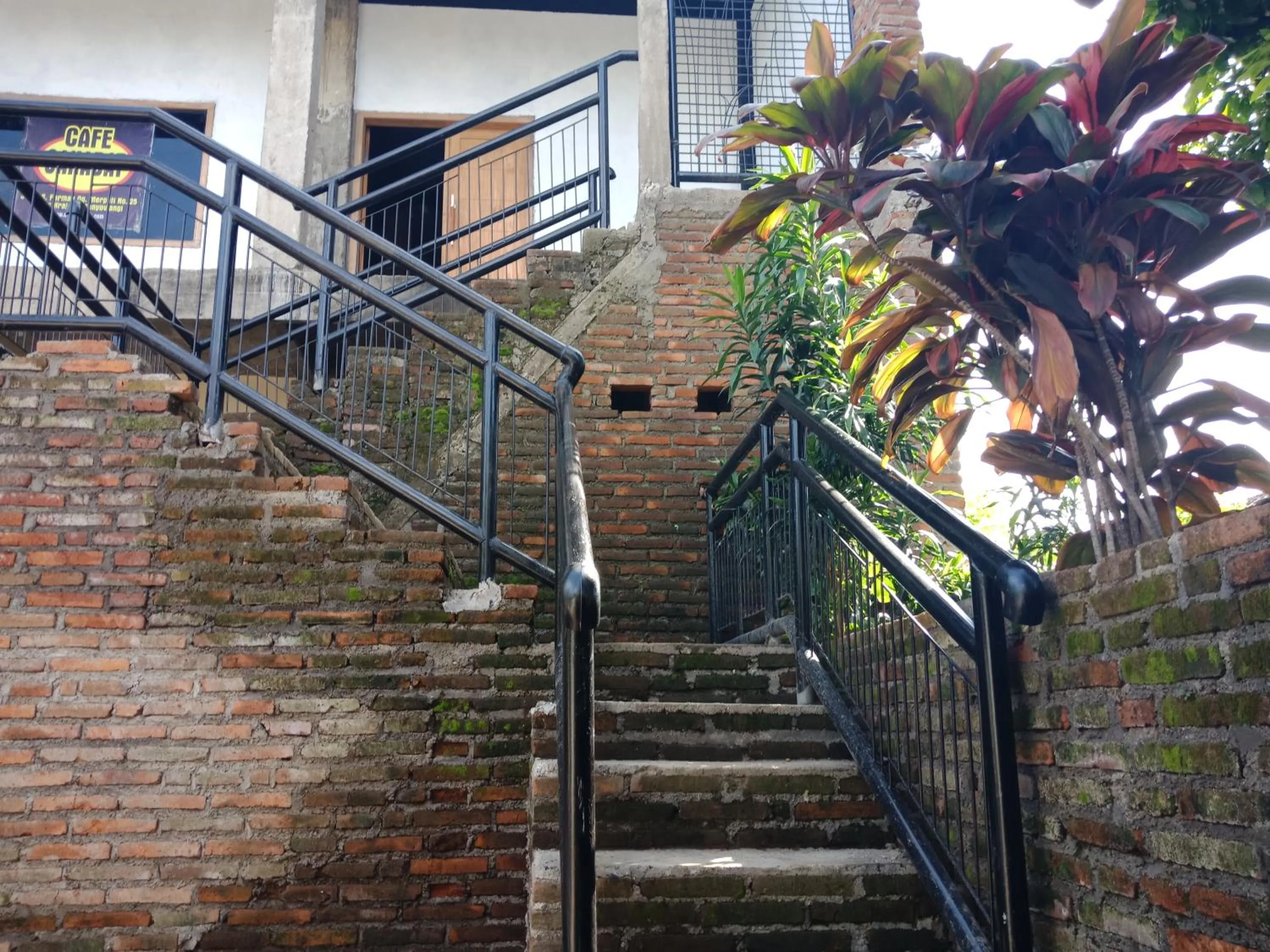 Facade/entrance in Cheap Inn Banyuwangi