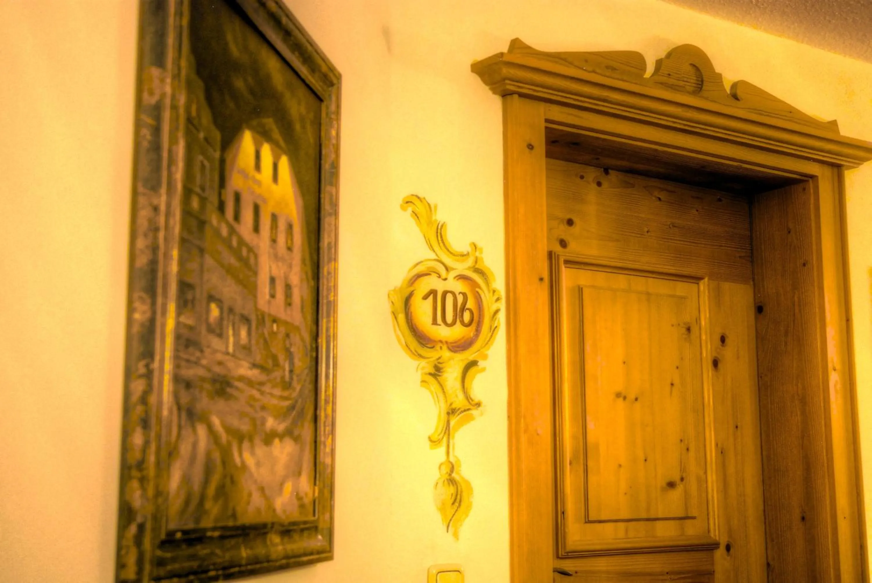 Decorative detail in Hotel Hölzer Bräu by Lehmann Hotels