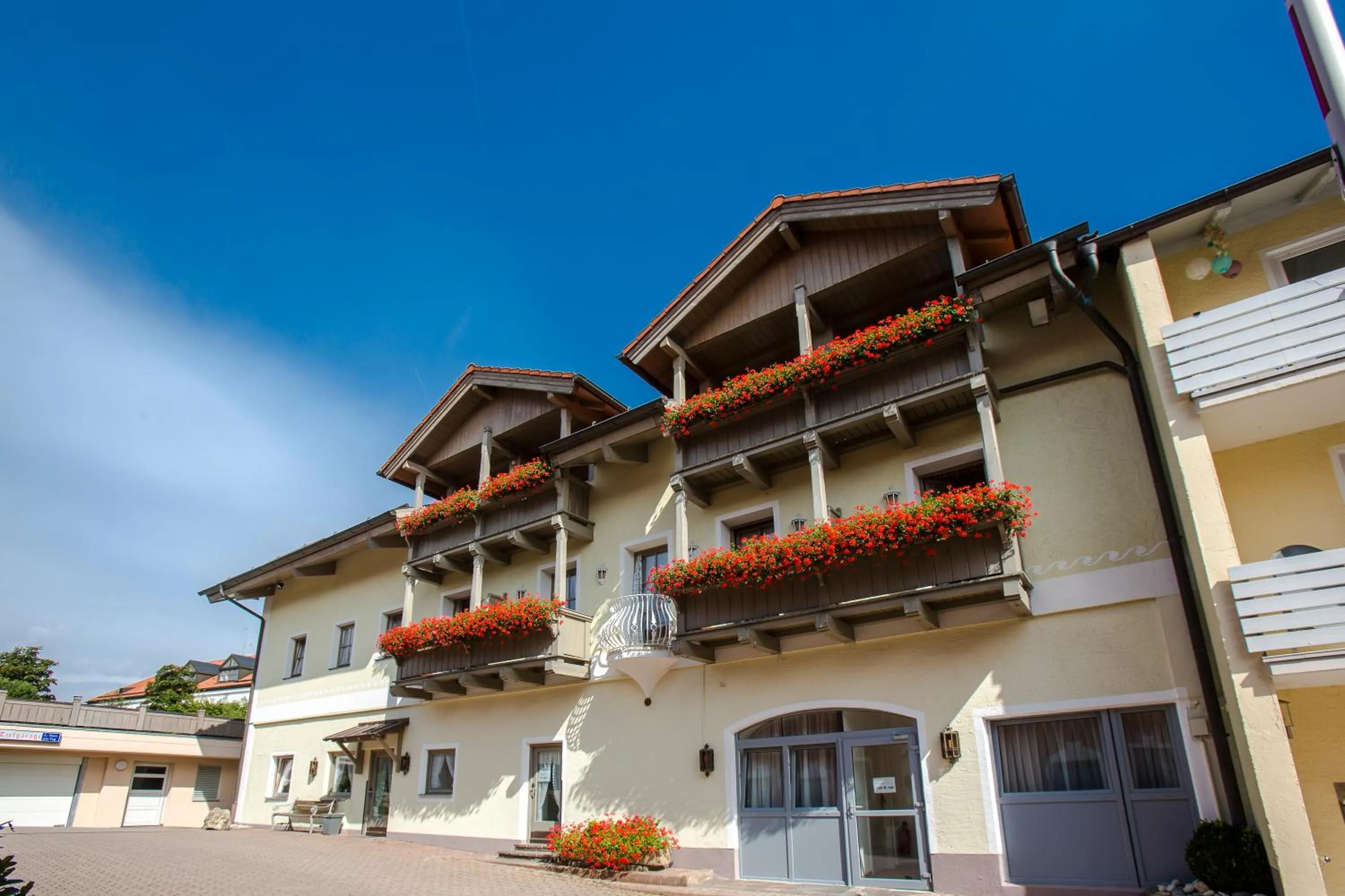 Facade/entrance in Hotel Hölzer Bräu by Lehmann Hotels