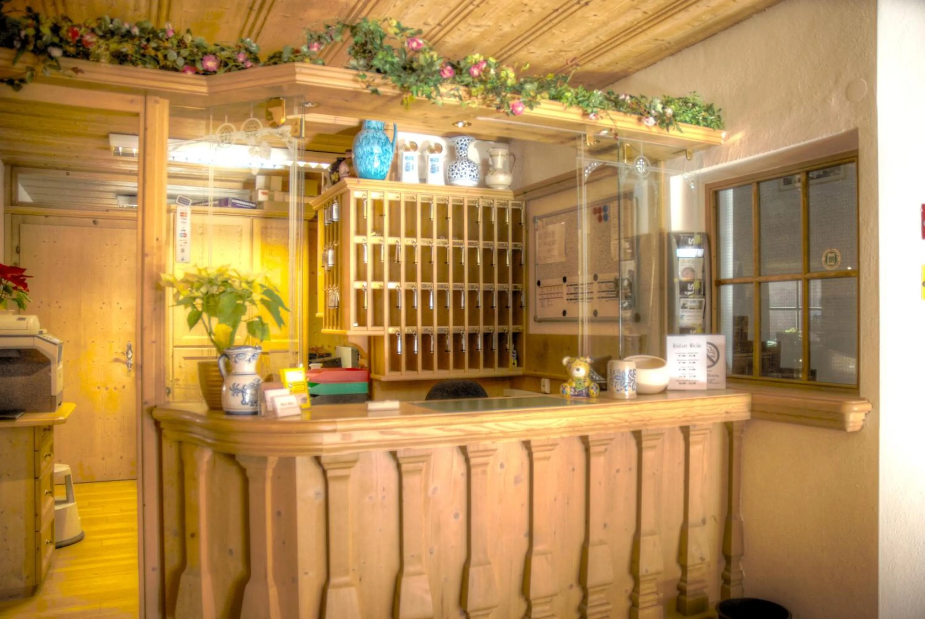 Lobby or reception in Hotel Hölzer Bräu by Lehmann Hotels