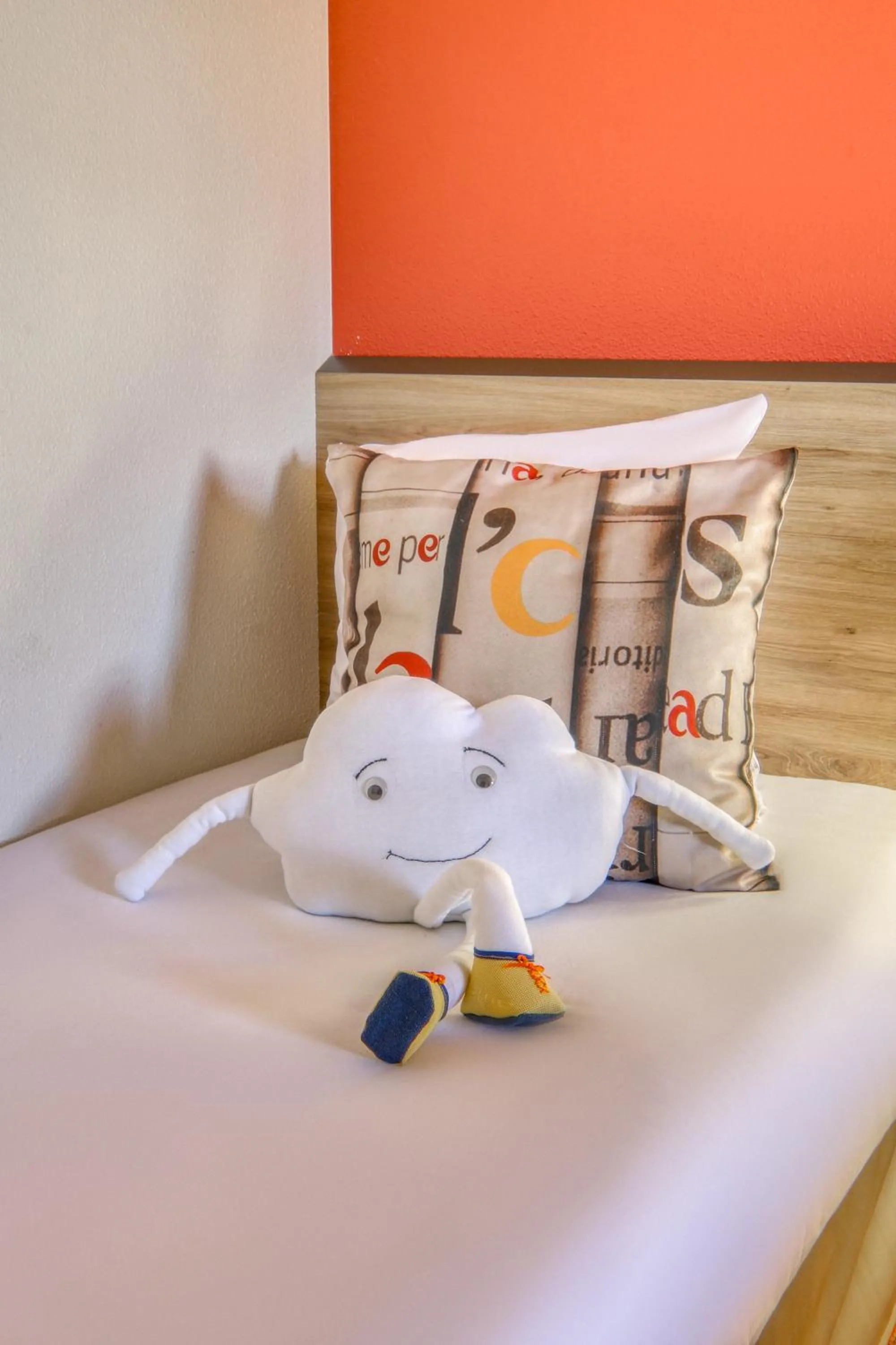 Bed in Ace Hotel Chateauroux Déols