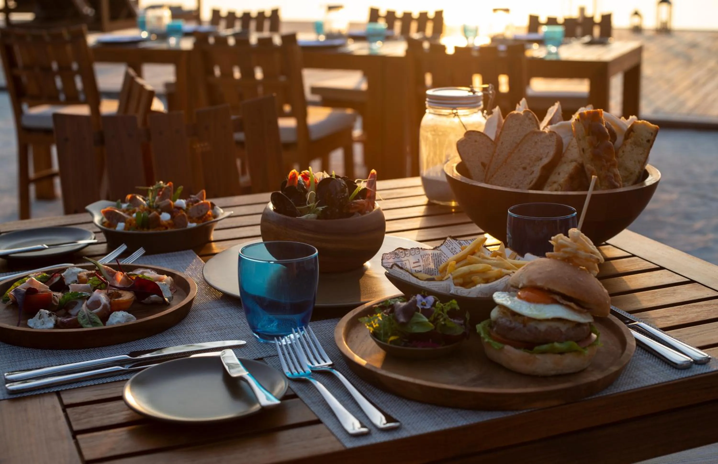 Restaurant/places to eat in The Residence Maldives at Dhigurah