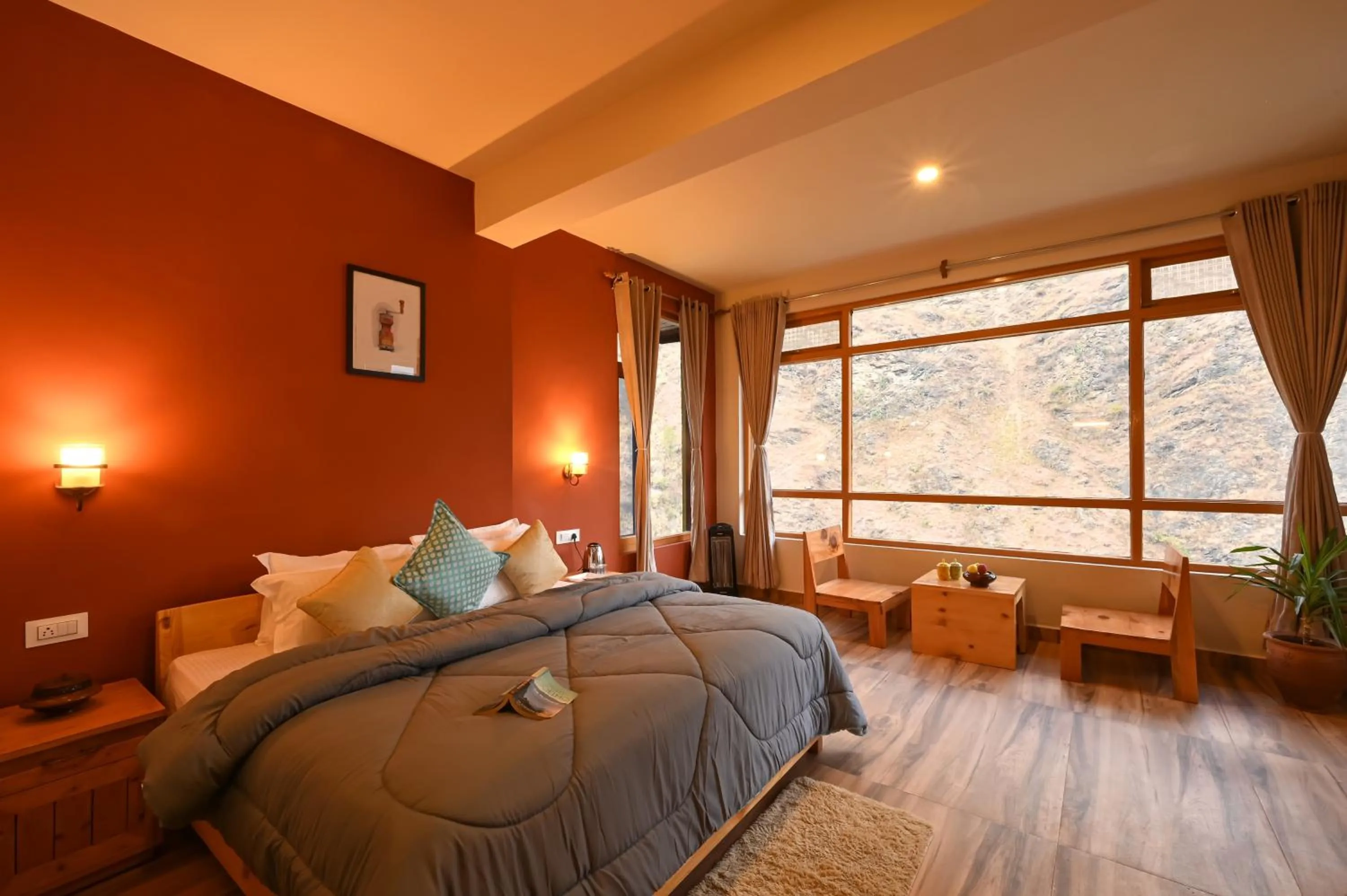 Bed in Zostel Dobhi, Manali