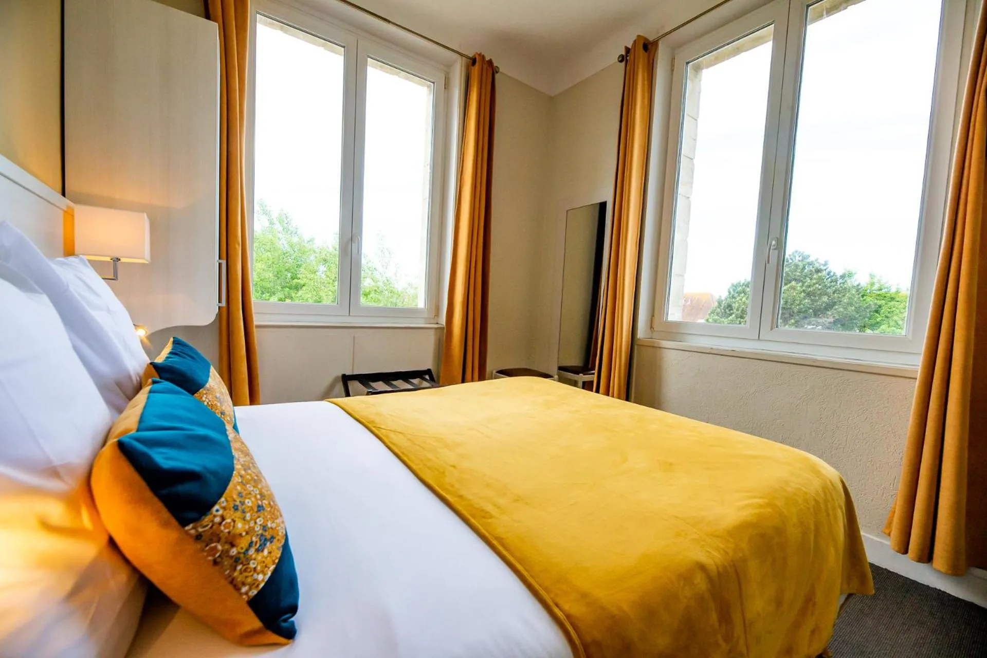 Photo of the whole room, Bed in La Villa Andry