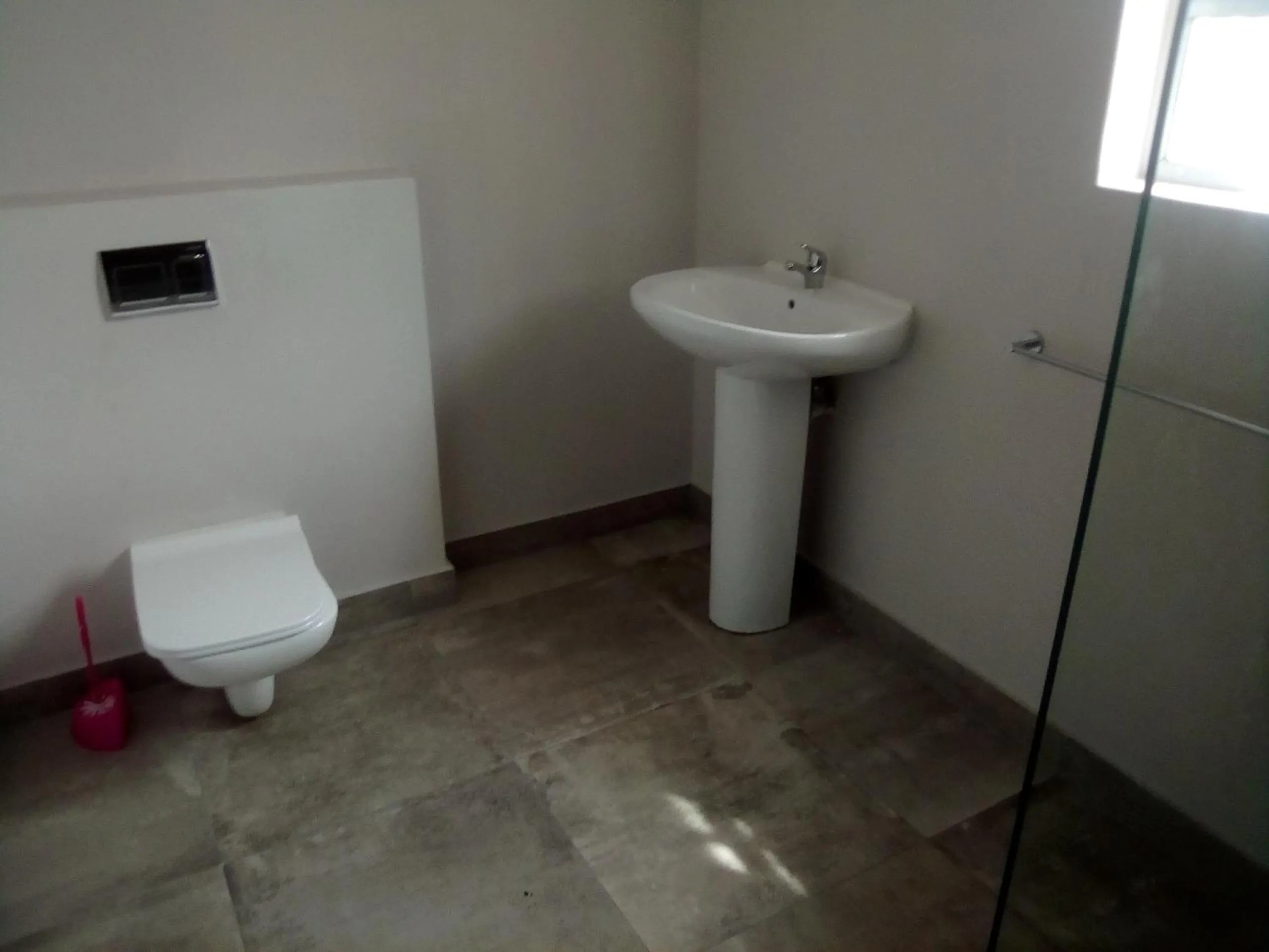 Toilet in Pringle Nest