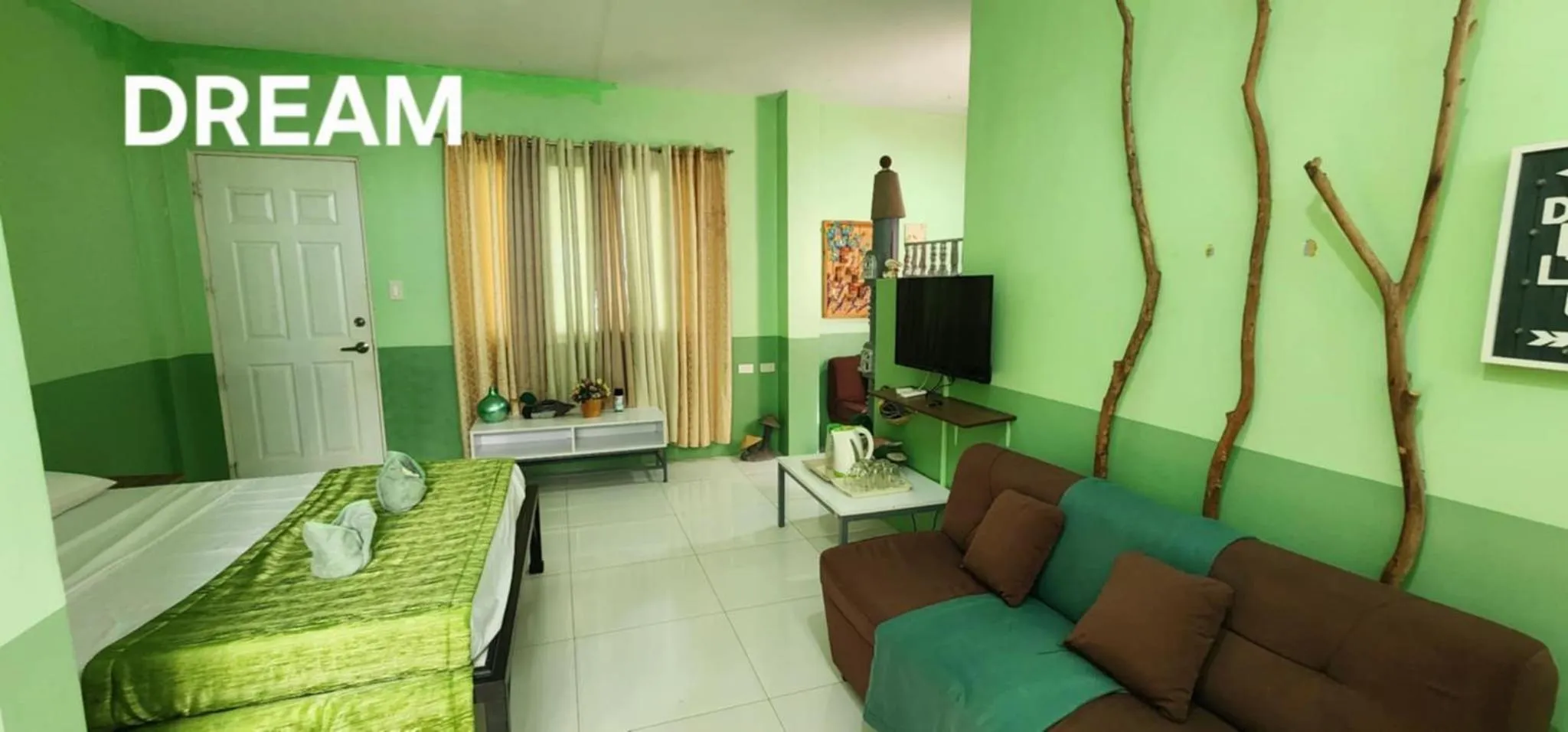 Bed in ROCCA Del GARDA Residences