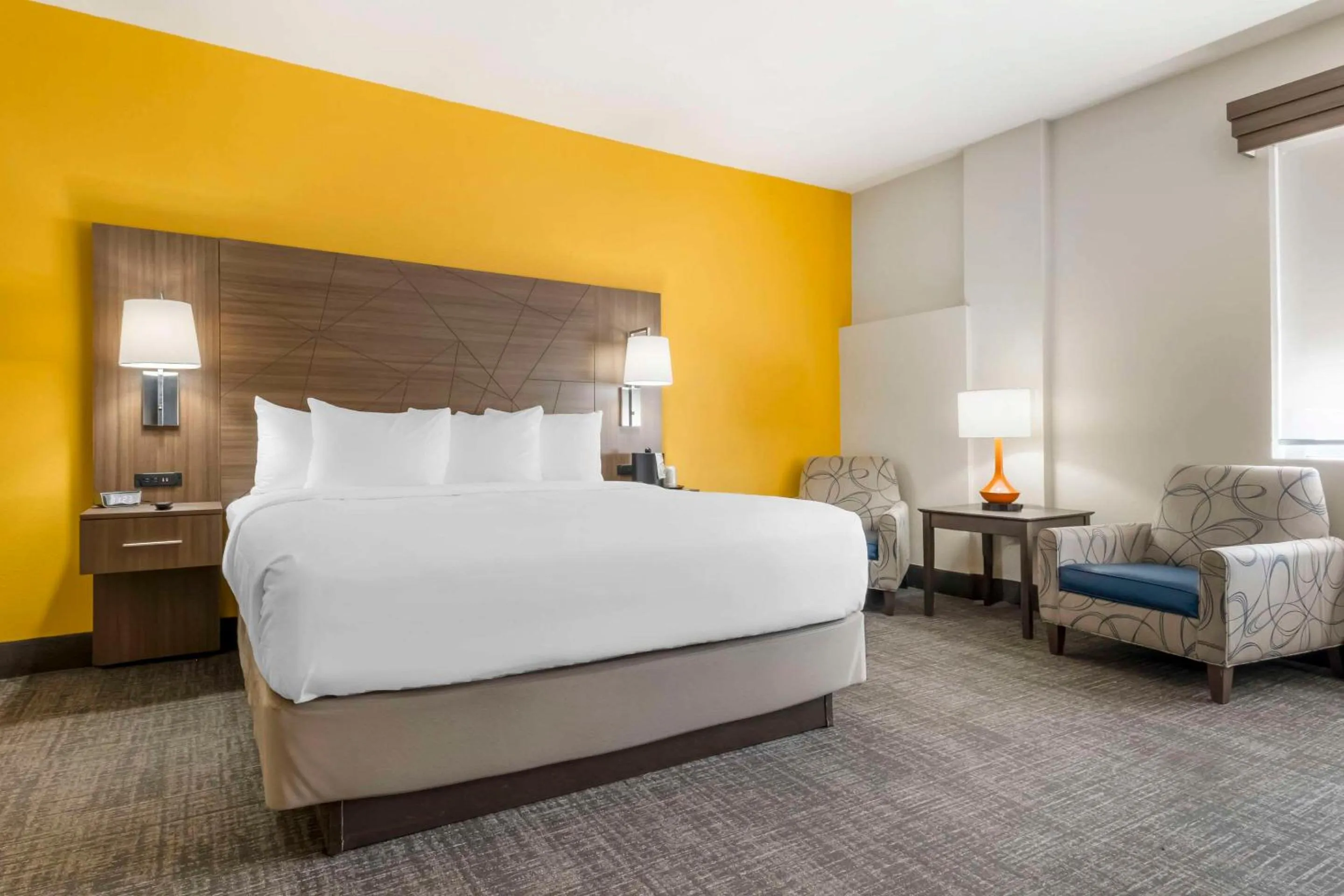 Bedroom, Bed in Best Western Plus Portales Inn