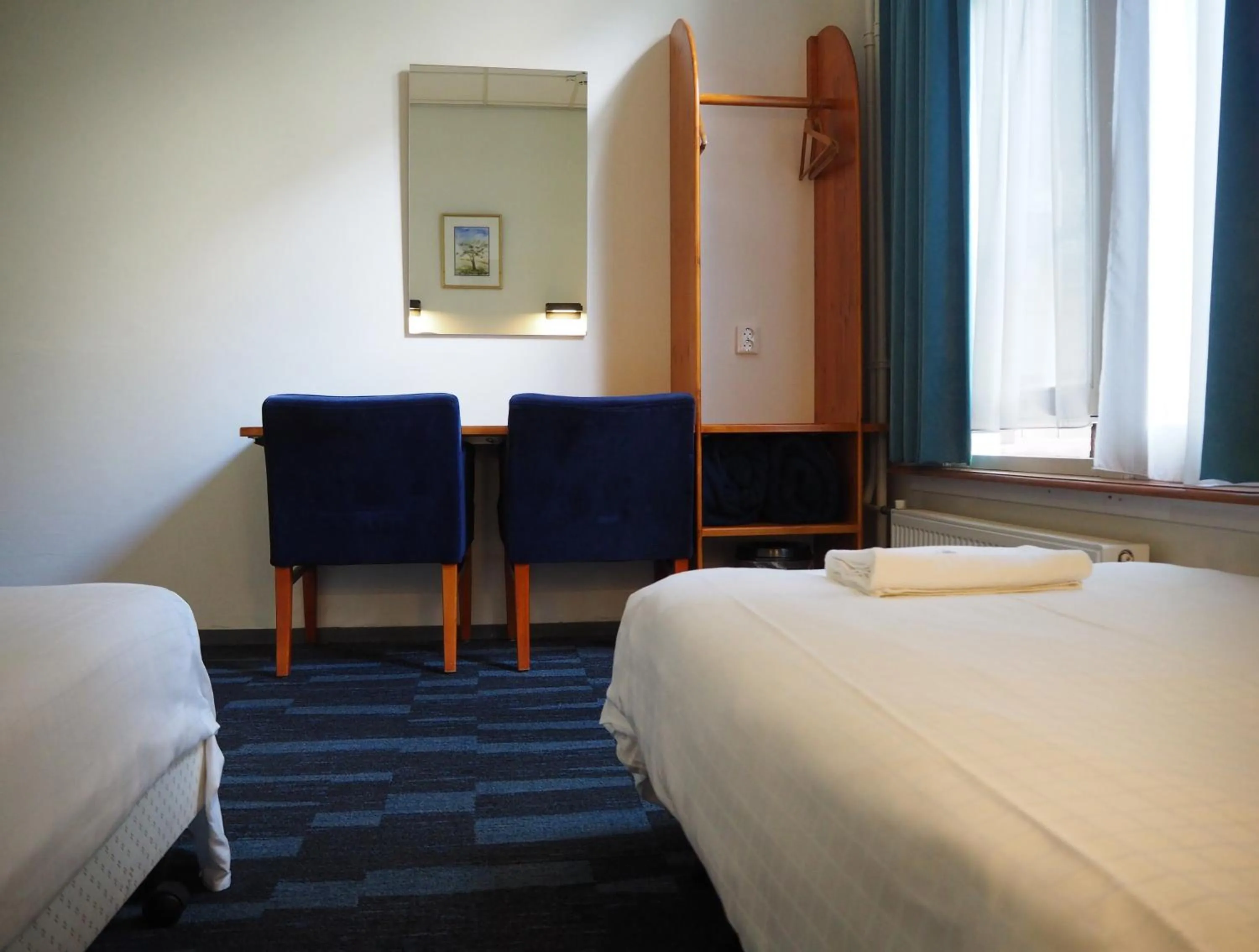 Bedroom, Bed in Euphemia Budget Old City Canal Zone