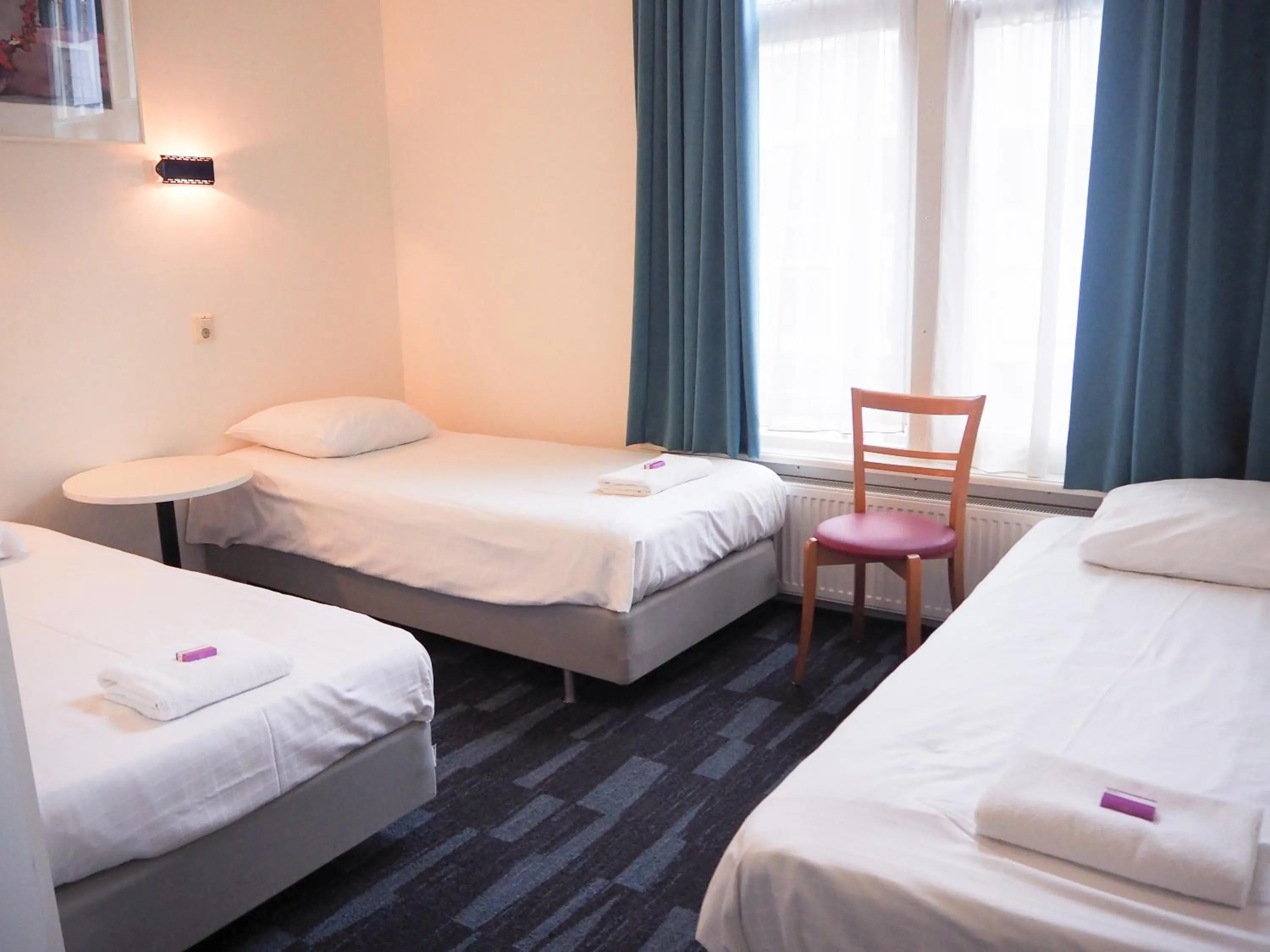 Bedroom, Bed in Euphemia Budget Old City Canal Zone