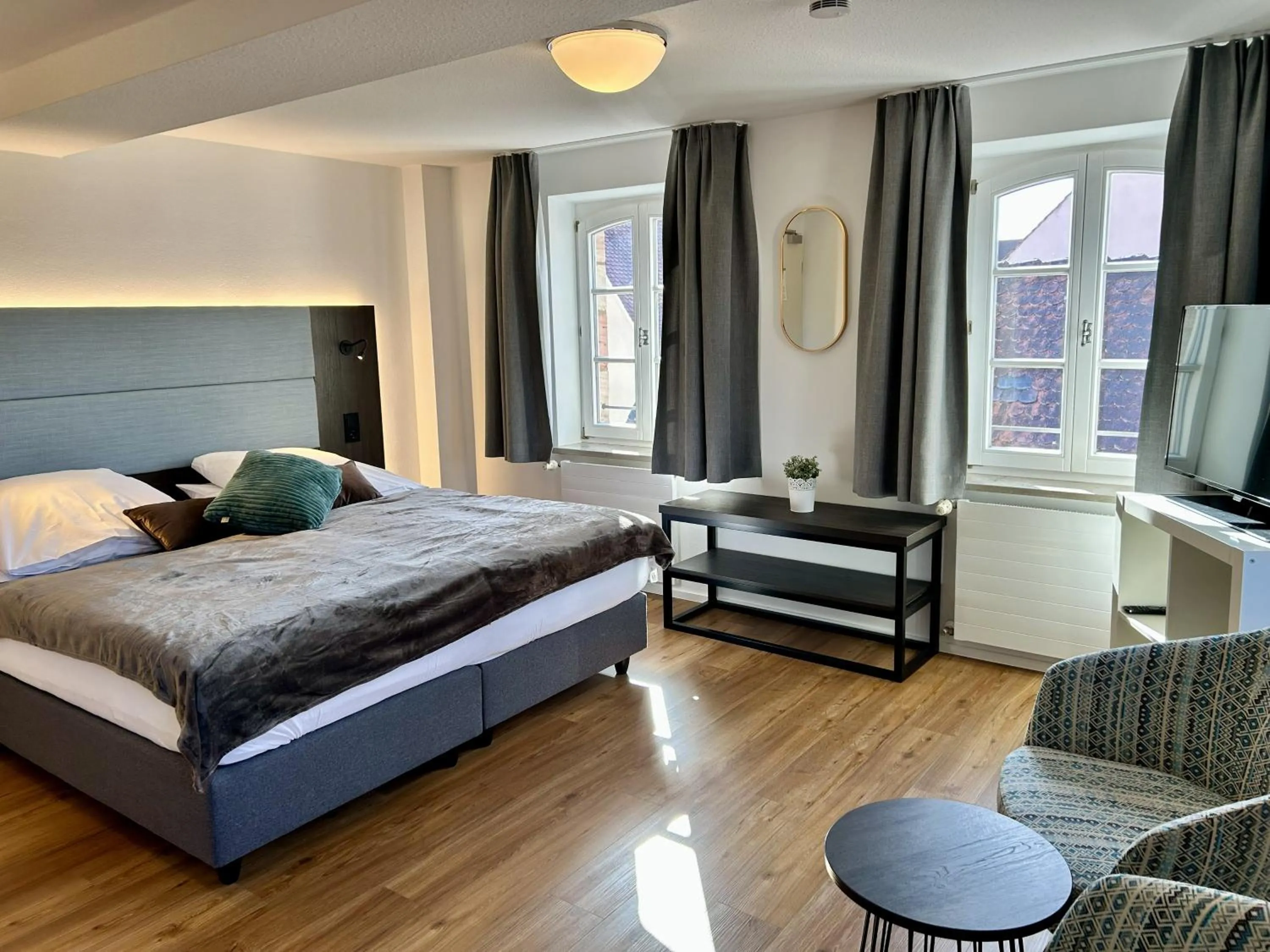 Photo of the whole room, Bed in Hotel Burg Abenberg