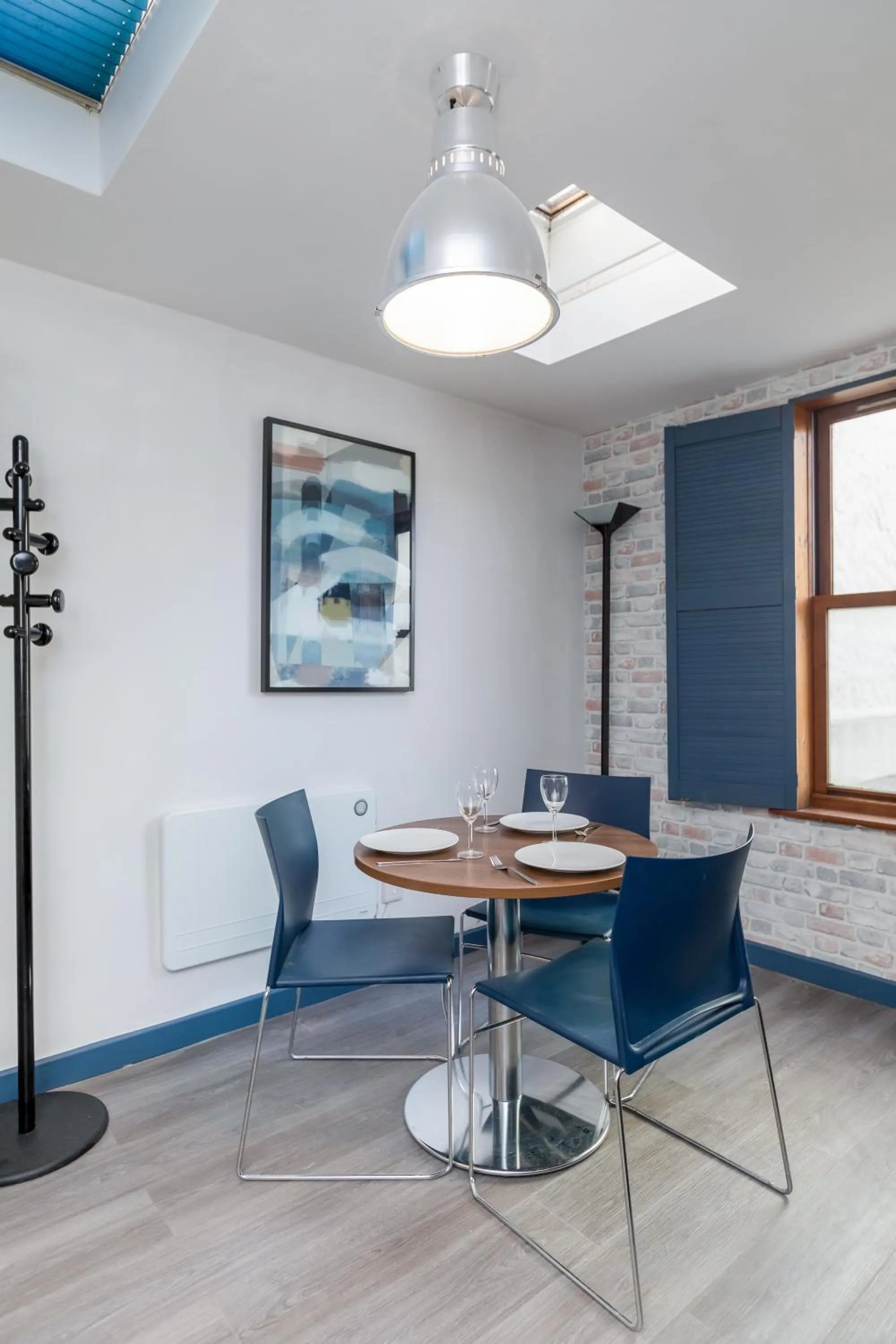 Dining area in The Loft Brighton