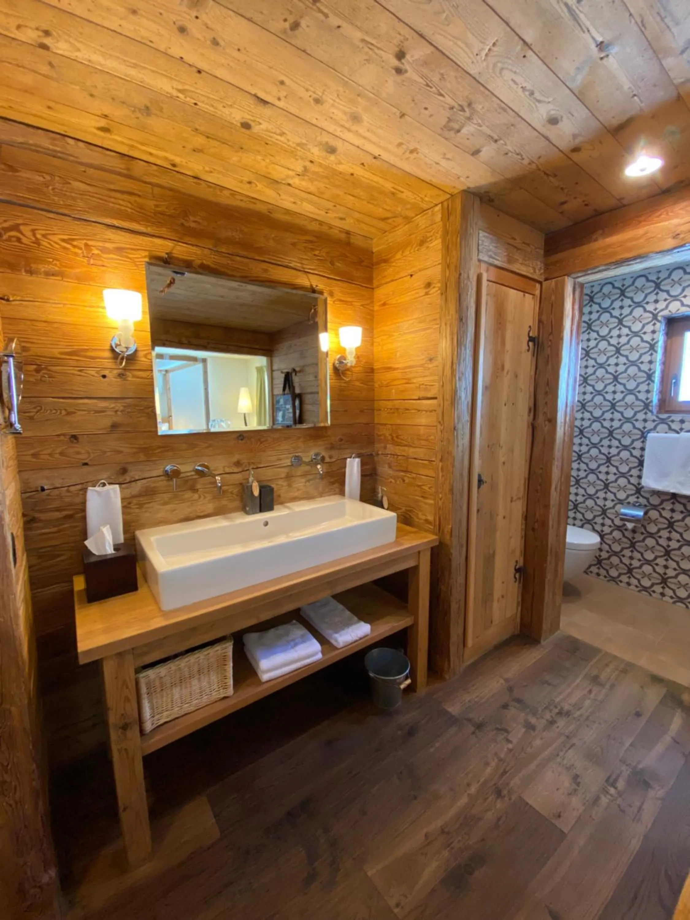 Bathroom in Maiensässhotel Guarda Val