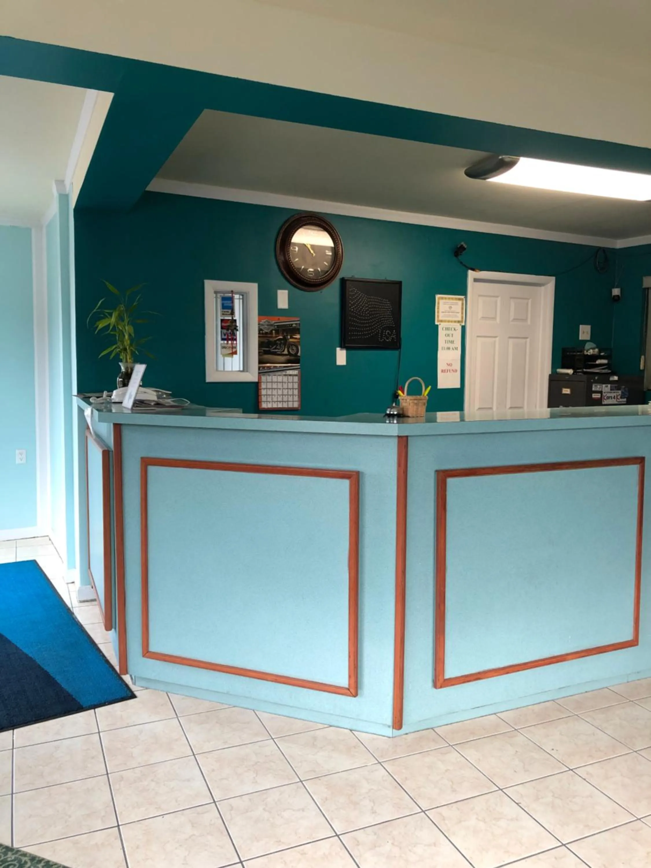 Lobby or reception in Rodeway Inn