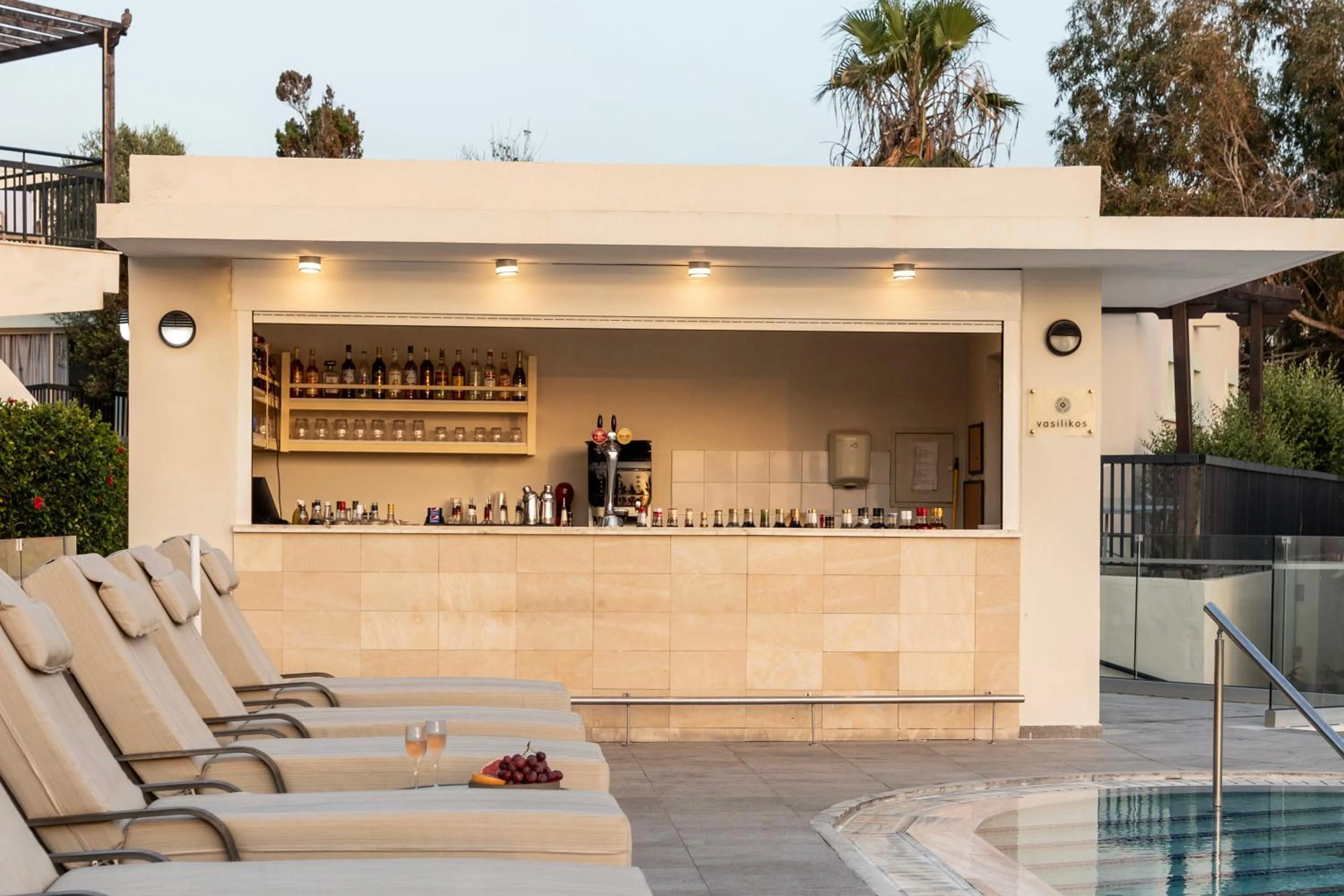 Lounge or bar in Louis Paphos Breeze