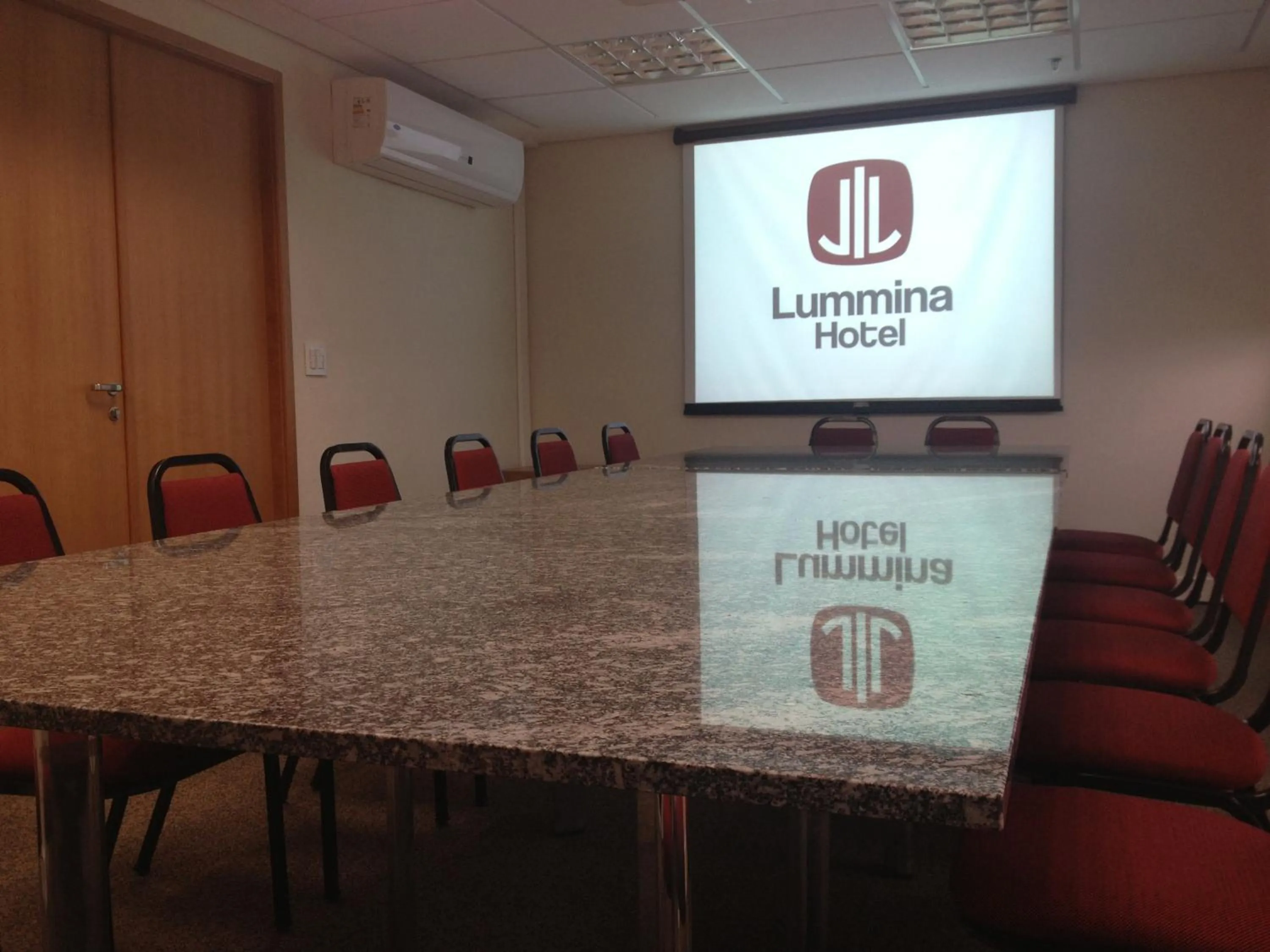 Business facilities in Lummina Barueri Alphaville