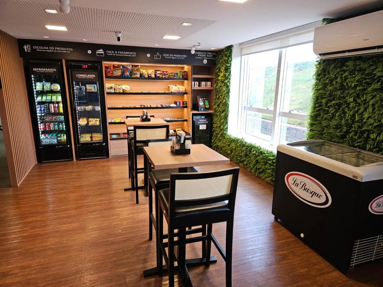 Supermarket/grocery shop in Lummina Barueri Alphaville