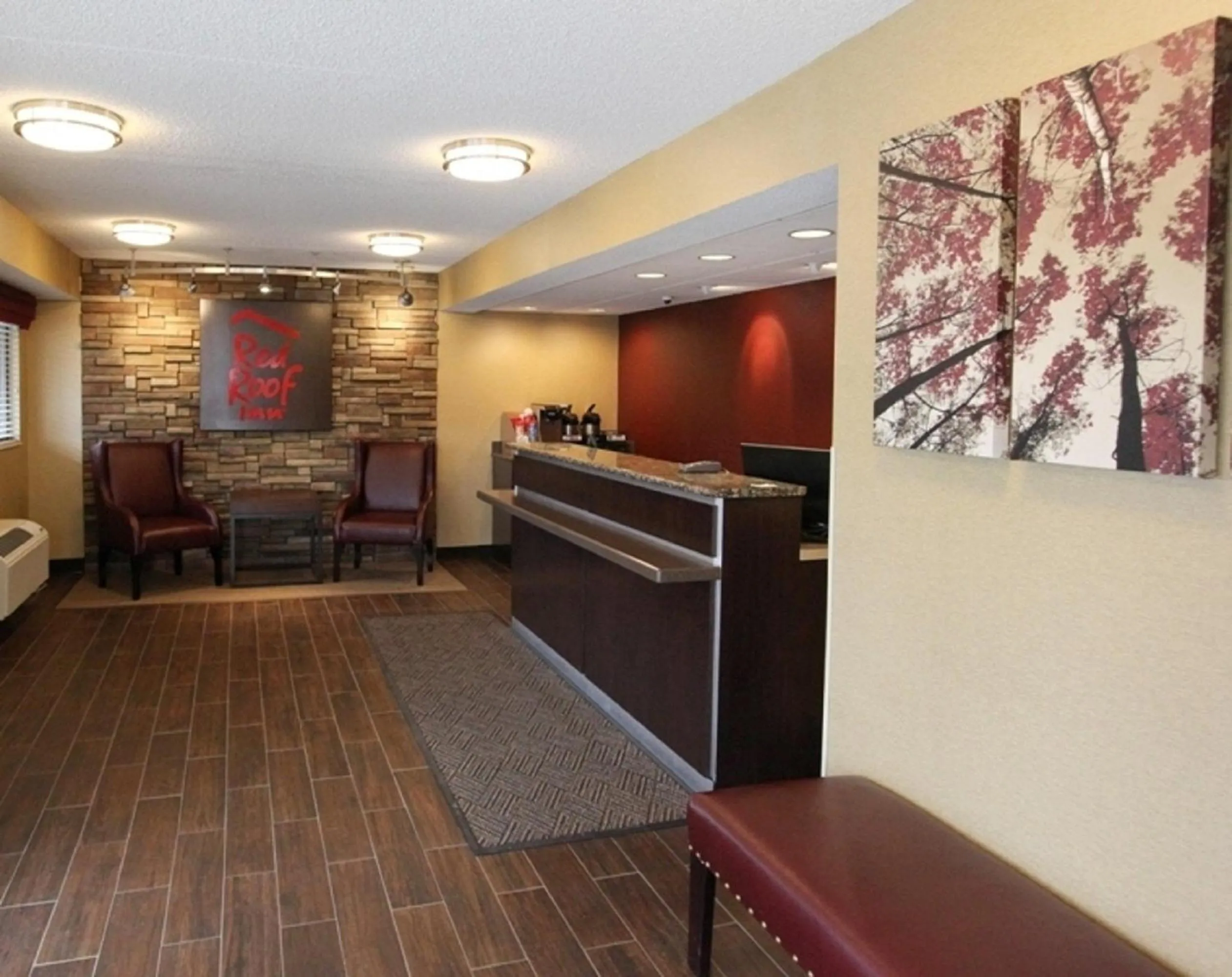 Lobby or reception in Red Roof Inn PLUS+ Pittsburgh South - Airport