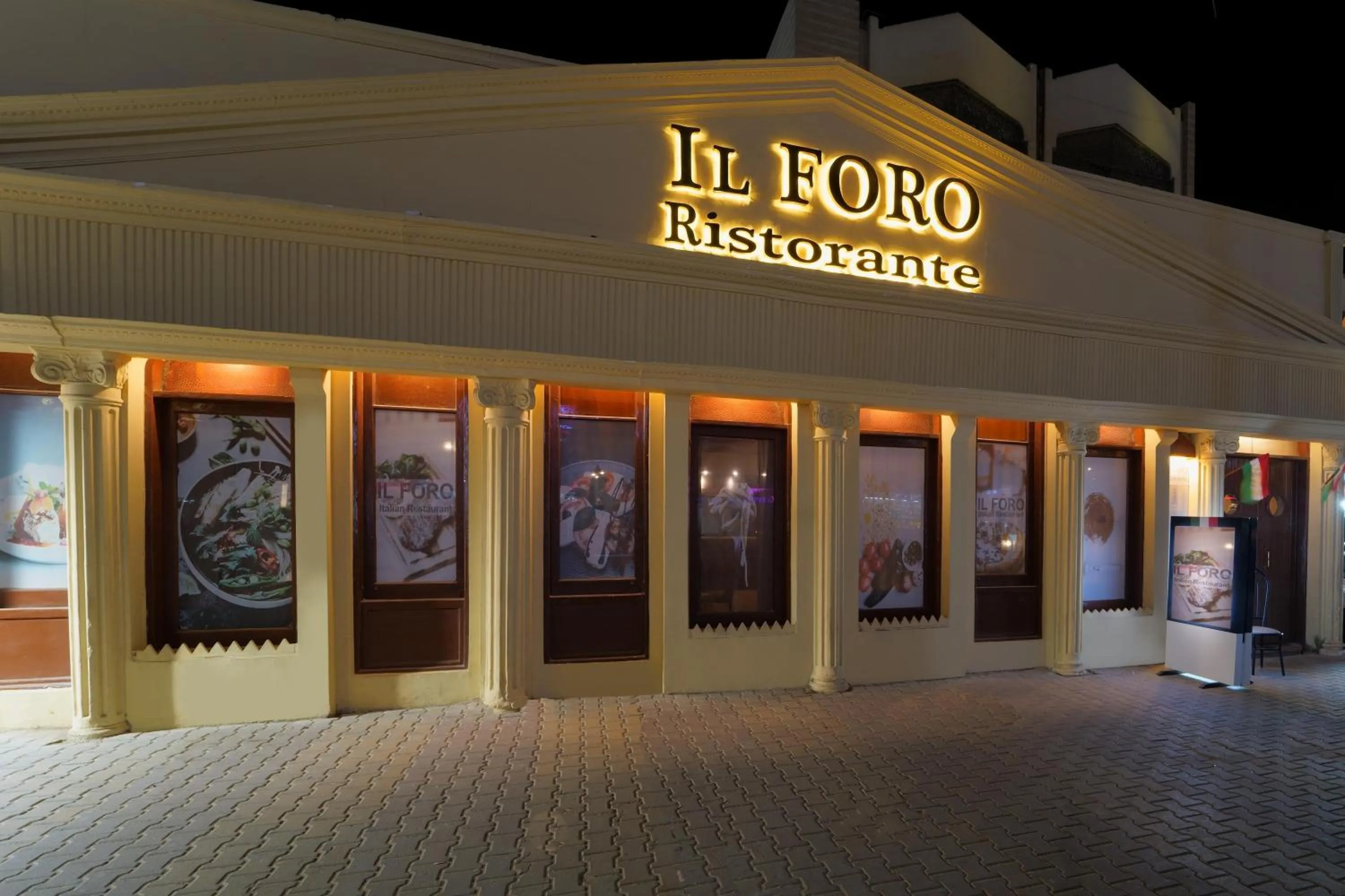 Property building in Regina Resort and Aqua Park Hurghada