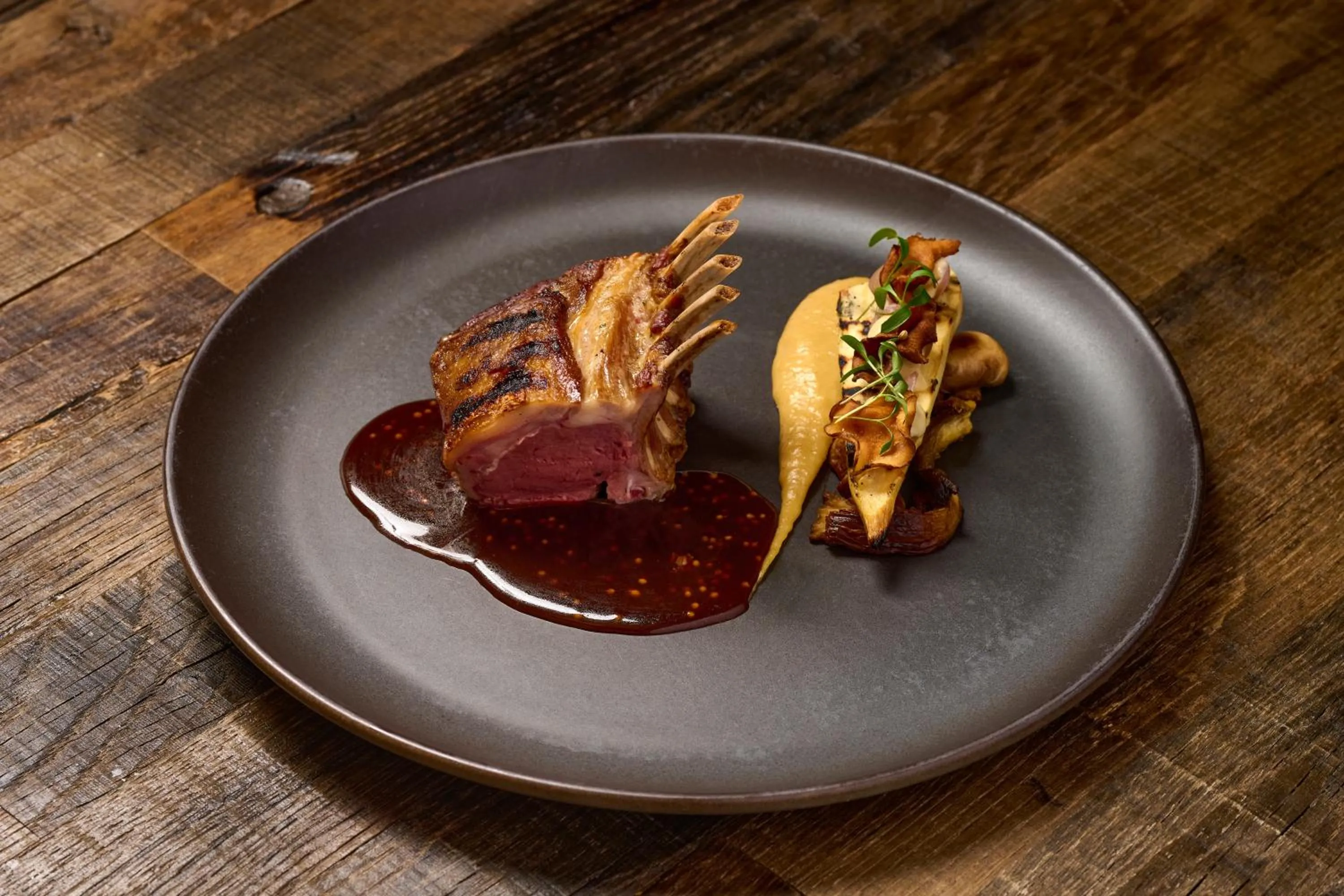 Food and drinks in Torfhús Retreat