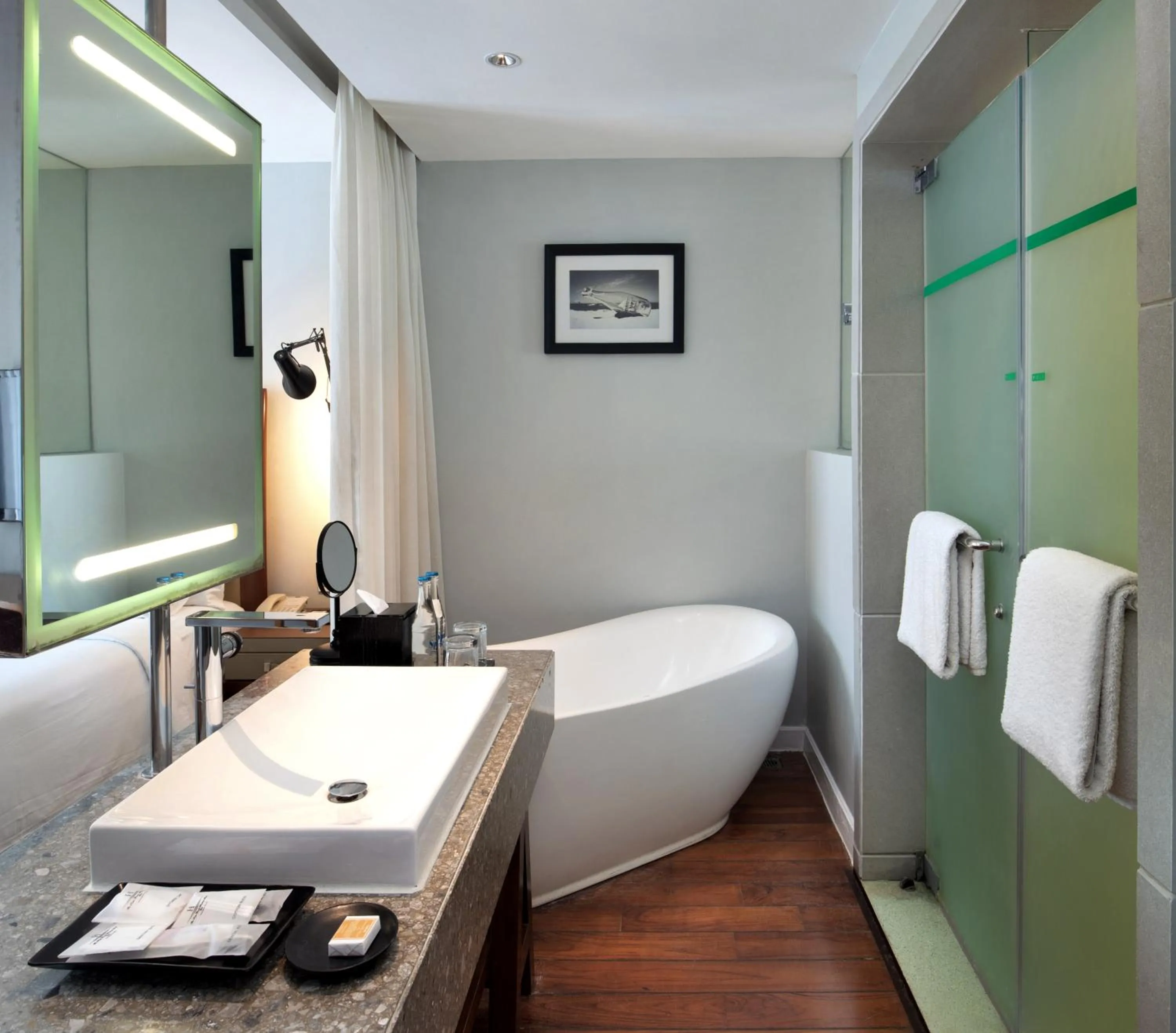 Bath in The Kuta Beach Heritage Hotel - Managed by Accor