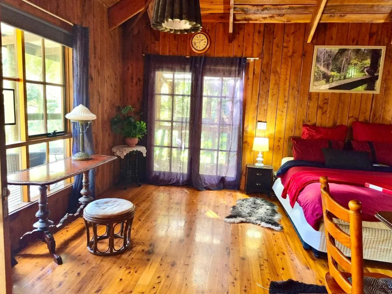 Photo of the whole room in Forget Me Not Cottages