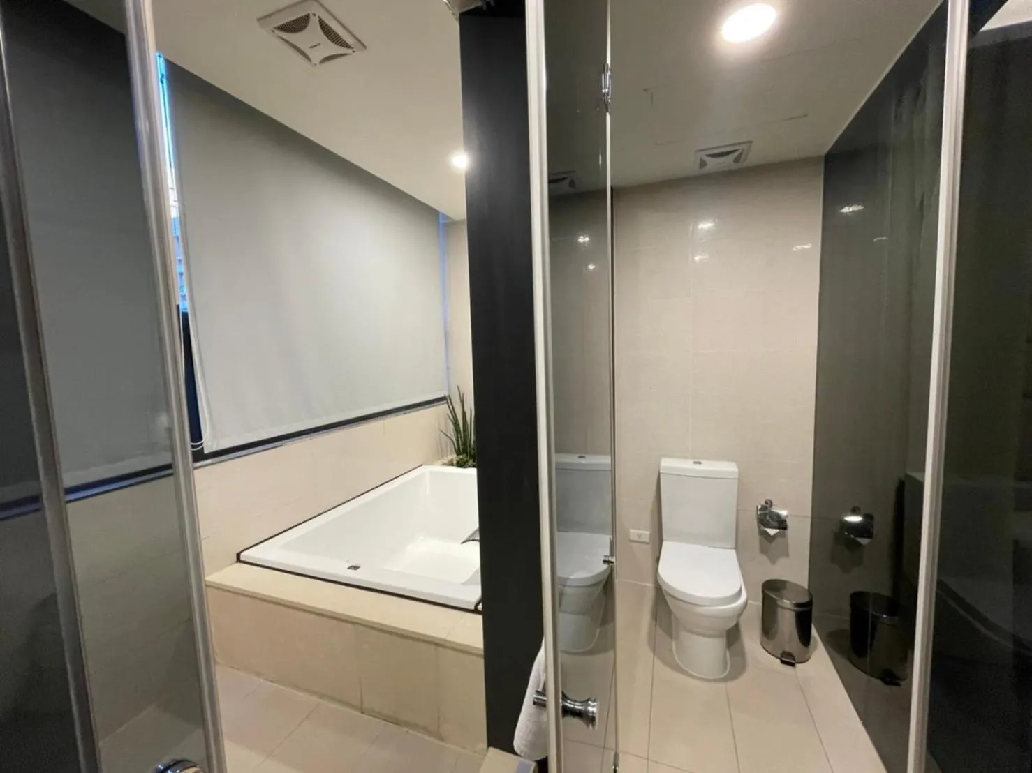 Shower in Hotel Geight Taipei