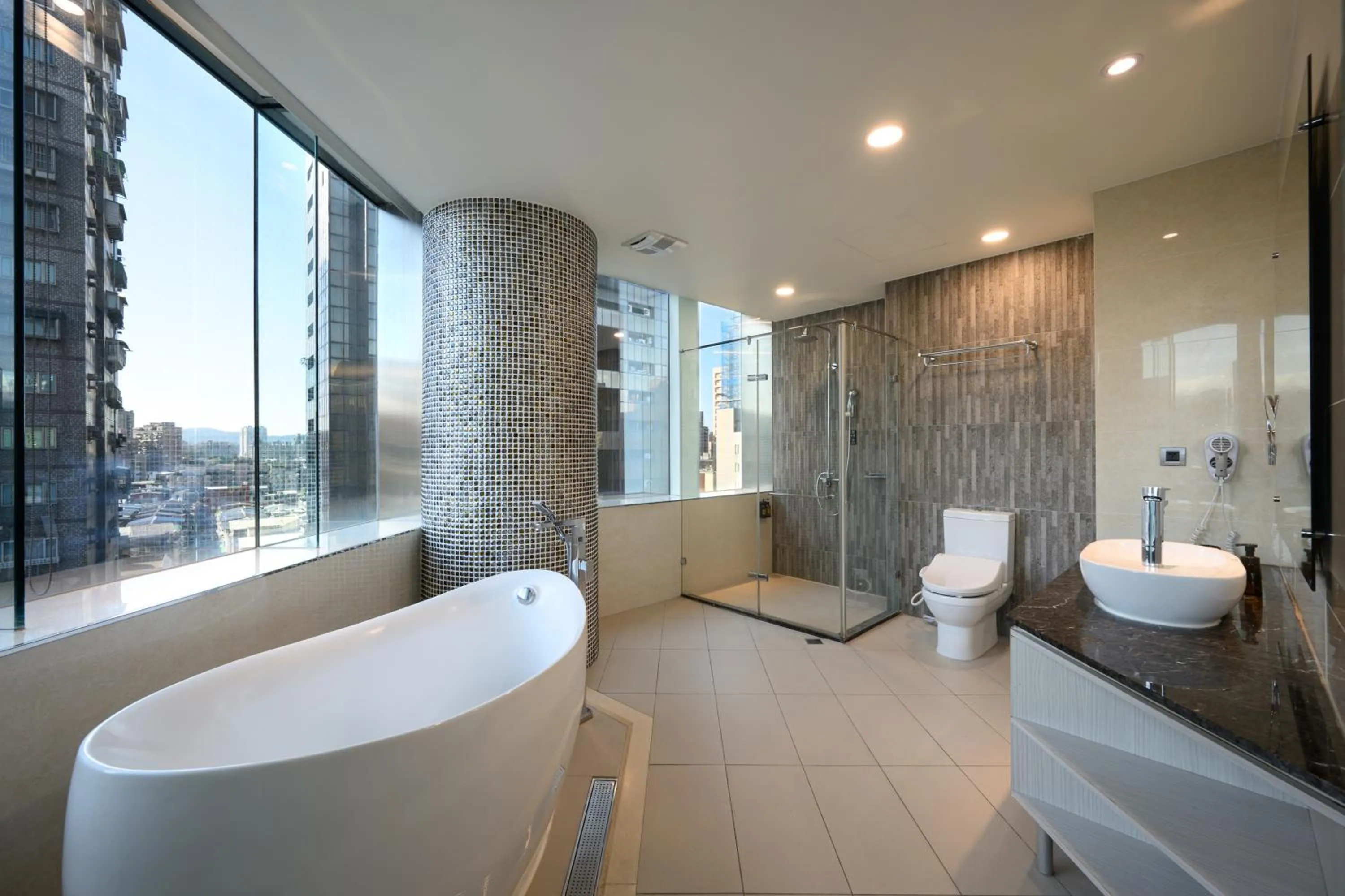 Shower in Hotel Geight Taipei