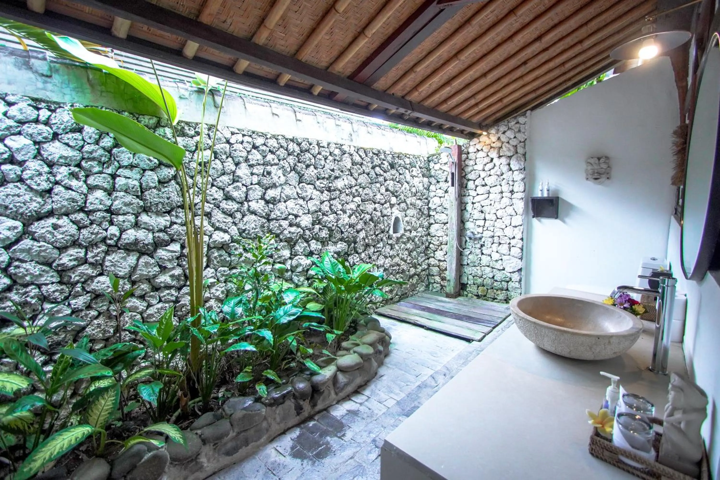 Bathroom in The Calmtree Bungalows
