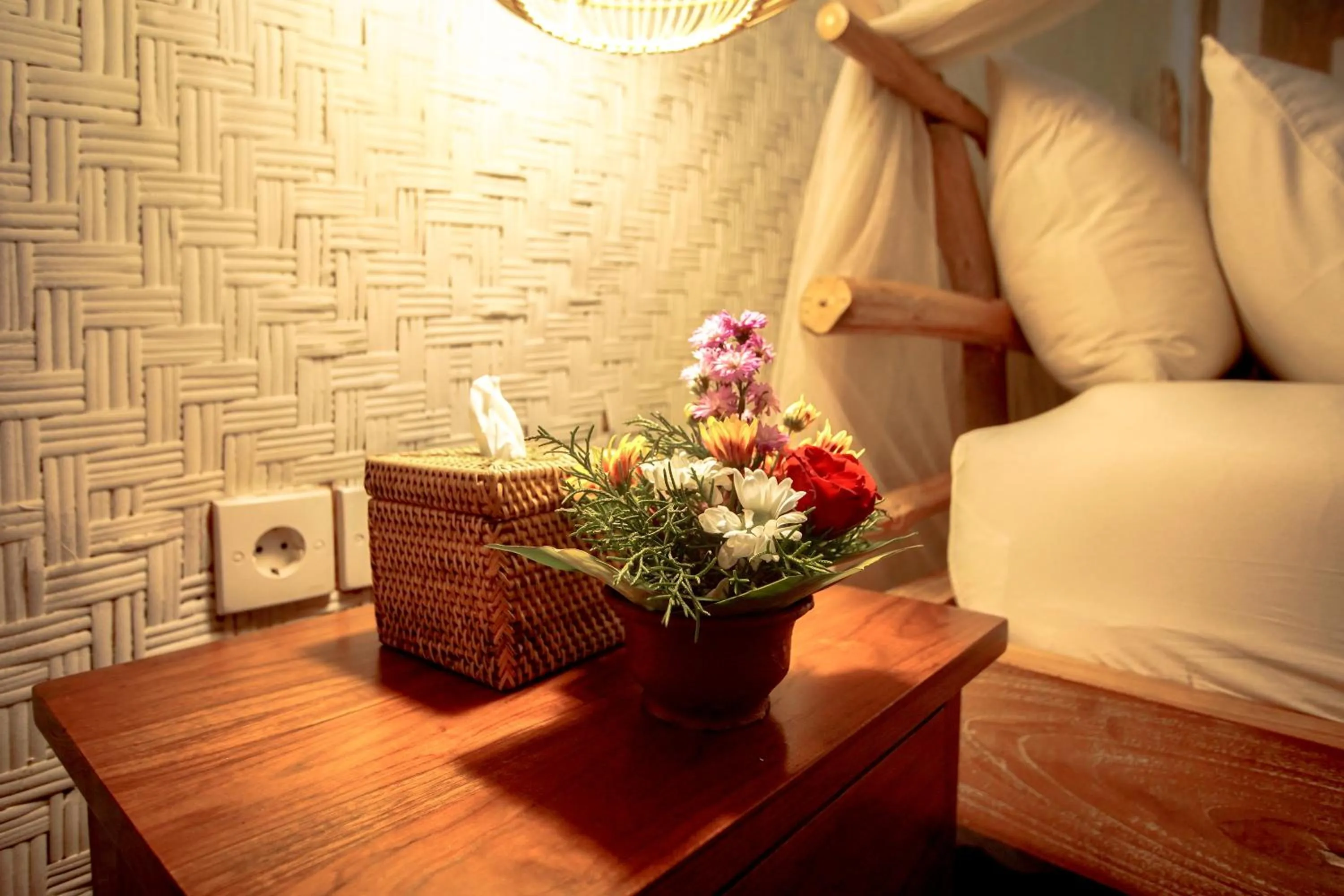 Property building, Bed in The Calmtree Bungalows