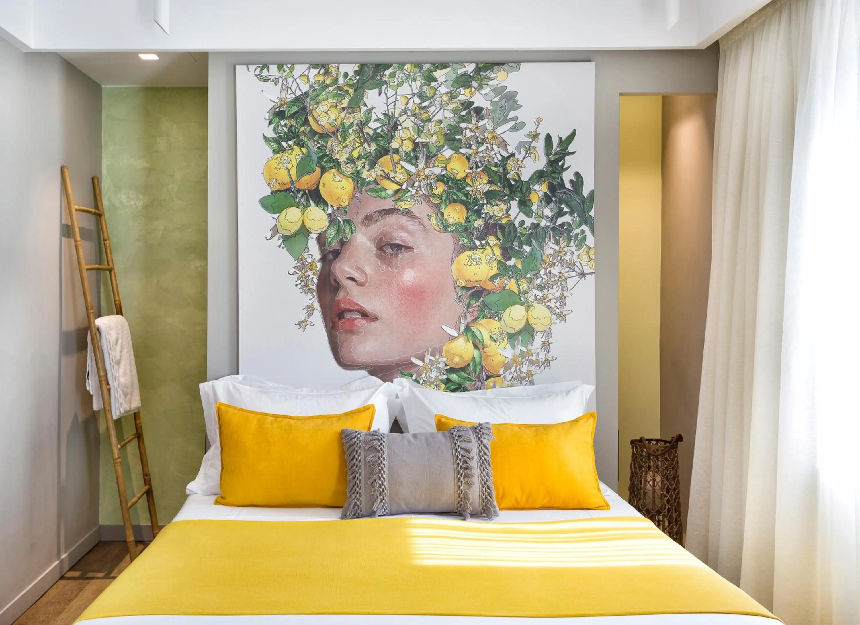 Decorative detail, Bed in Artree Suites