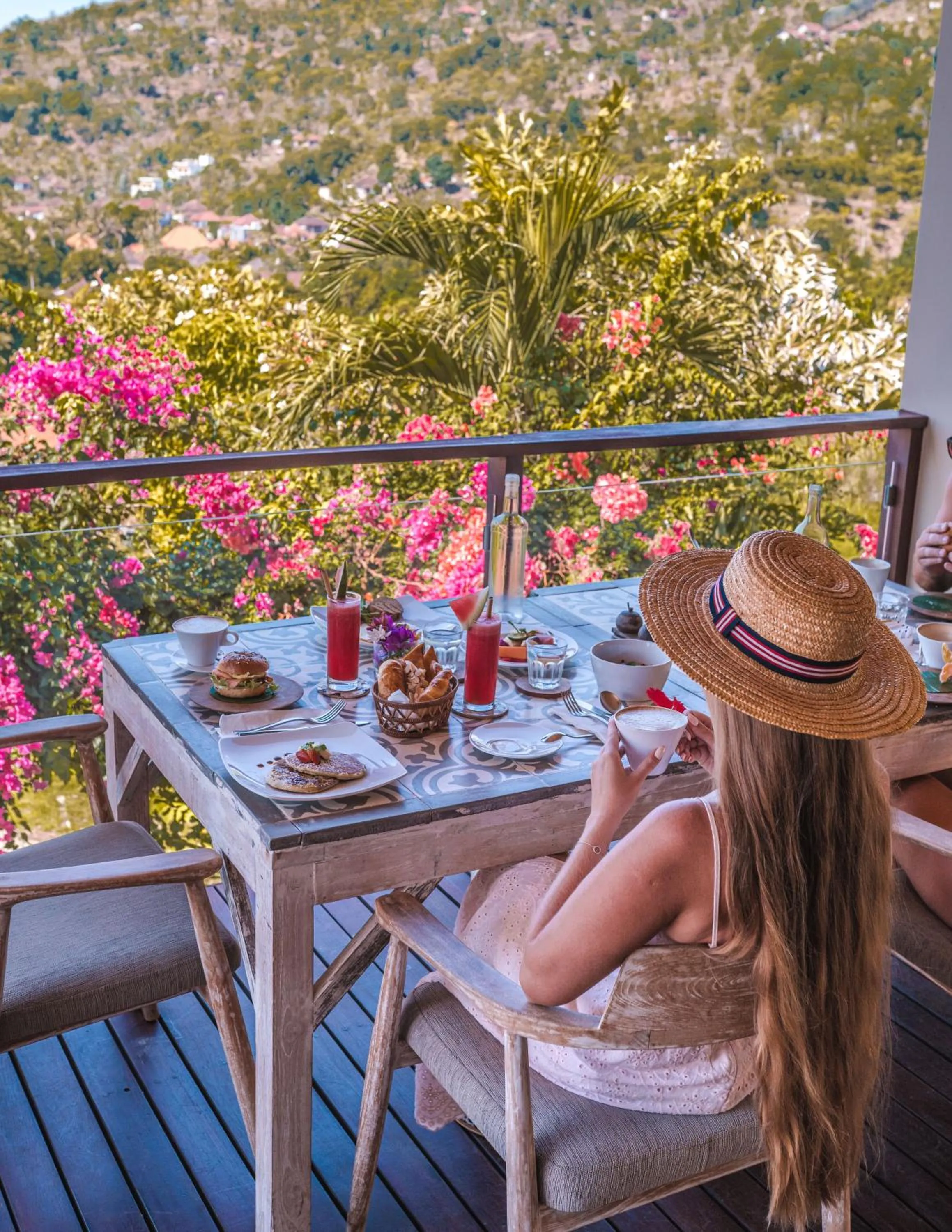 Restaurant/places to eat in The Griya Villas and Spa