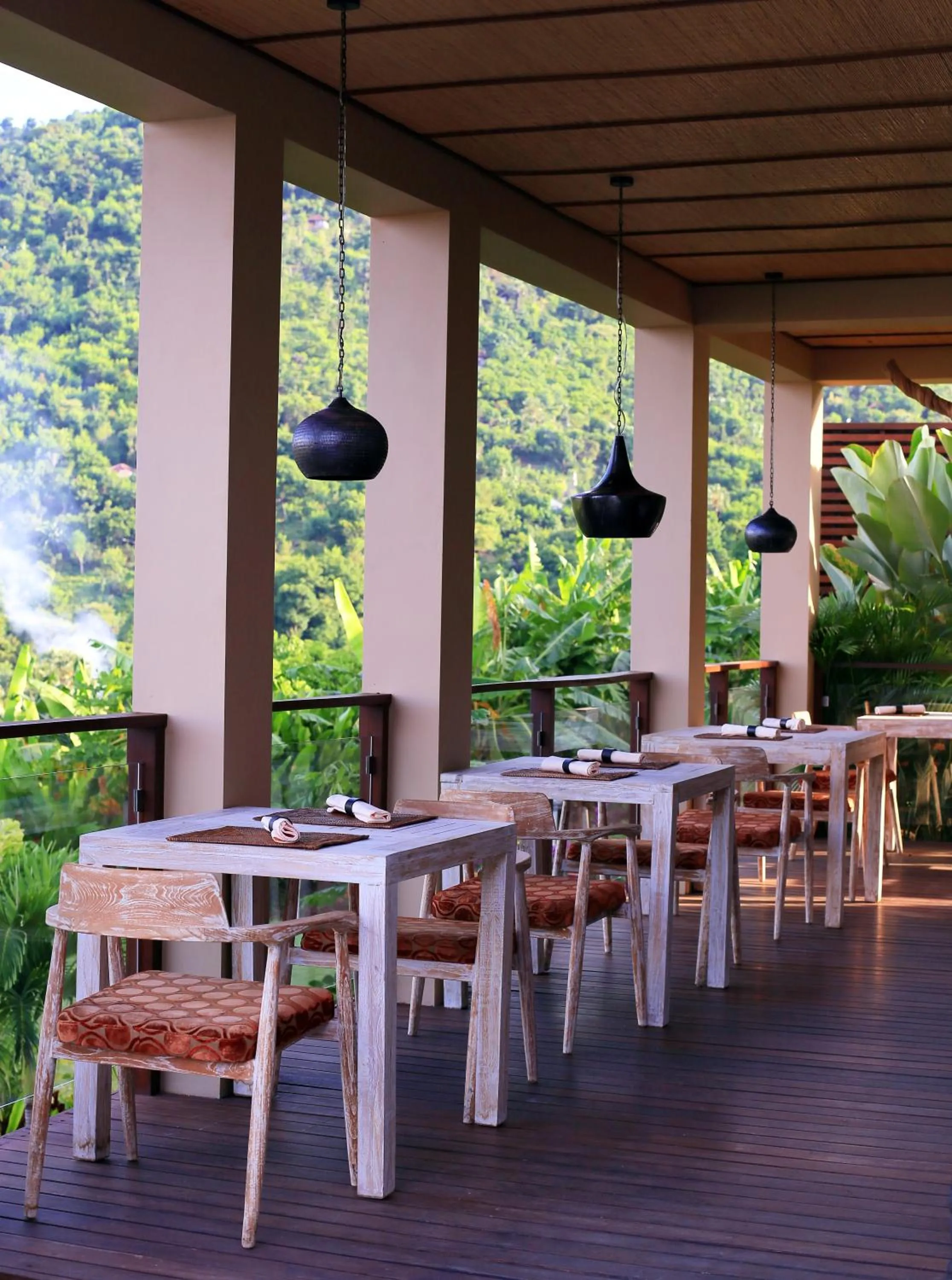 Restaurant/places to eat in The Griya Villas and Spa